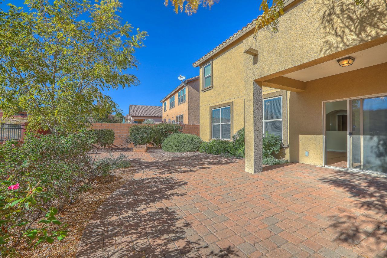 Rio Rancho, New Mexico, 87124, United States, 4 Bedrooms Bedrooms, ,3 BathroomsBathrooms,Residential,For Sale,1987621