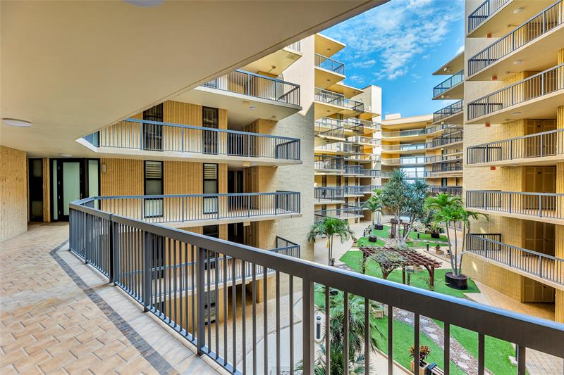 Hillsboro Beach, Florida, 33062, United States, 2 Bedrooms Bedrooms, ,3 BathroomsBathrooms,Residential,For Sale,1942268