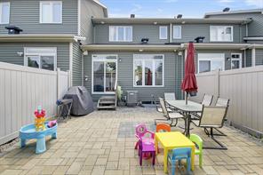 Barrhaven, Ontario, K2J 0J7, CA, 3 Bedrooms Bedrooms, ,3 BathroomsBathrooms,Residential,For Sale,1999835