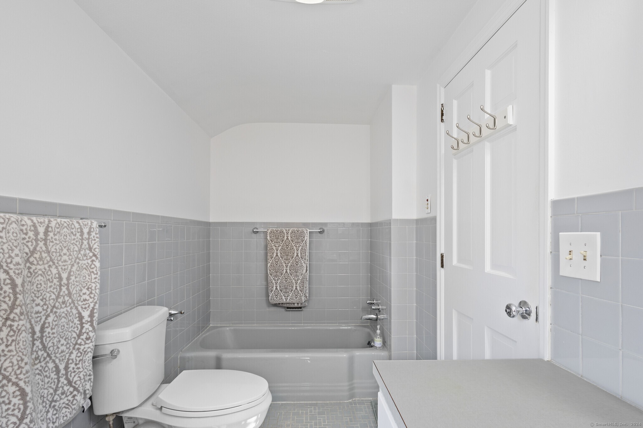 Harwinton, Connecticut, 06791, United States, 4 Bedrooms Bedrooms, ,3 BathroomsBathrooms,Residential,For Sale,1915551