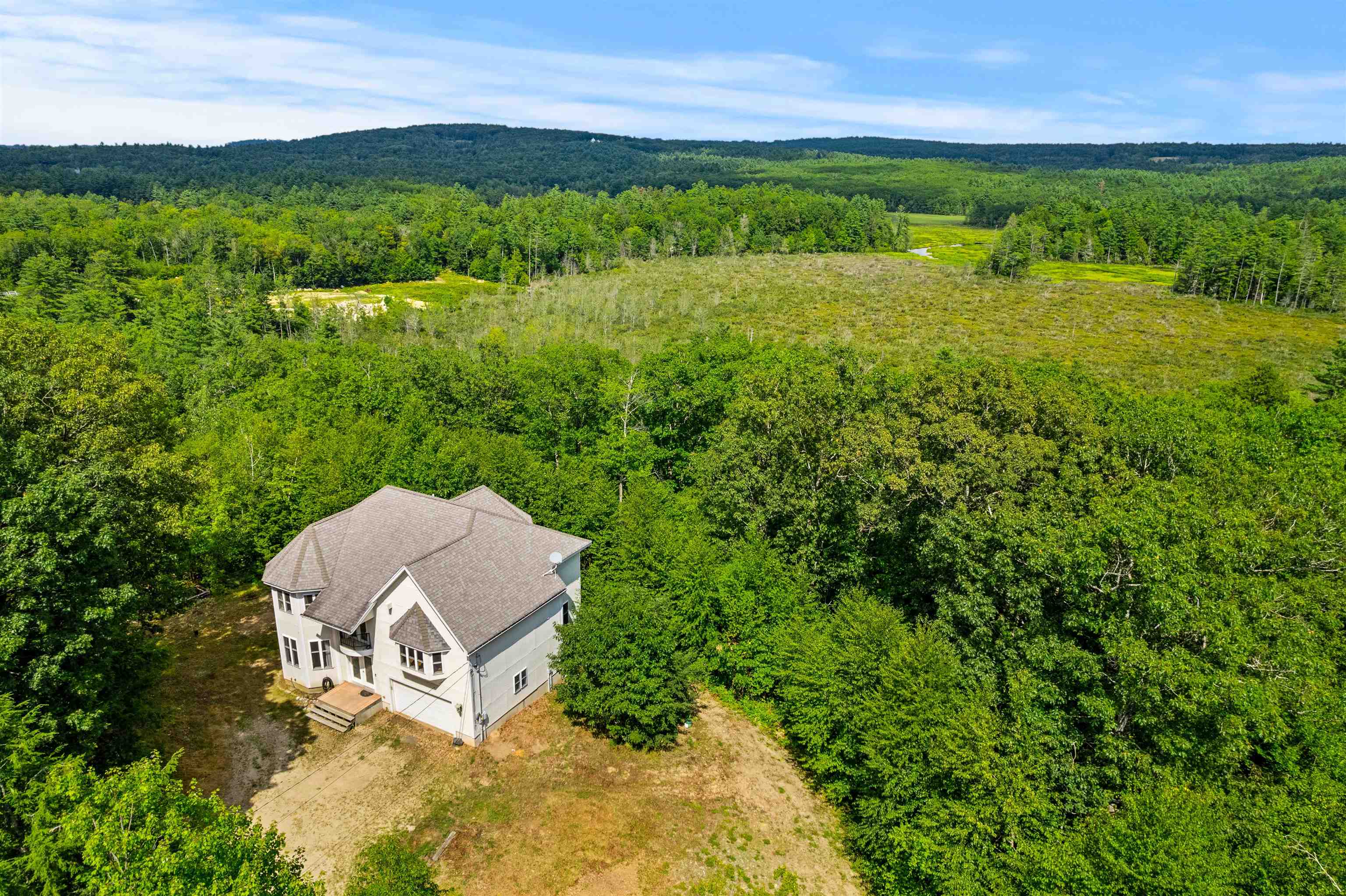 Dunbarton, New Hampshire, 03046, United States, 4 Bedrooms Bedrooms, ,3 BathroomsBathrooms,Residential,For Sale,1916855