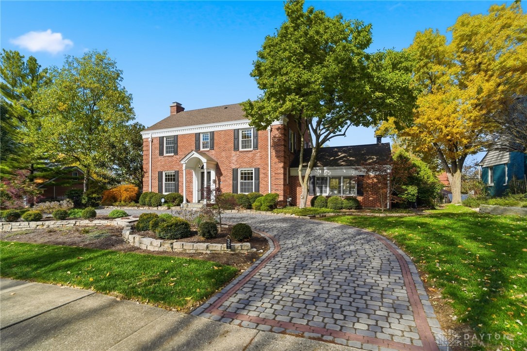 Oakwood, Ohio, 45409, United States, 4 Bedrooms Bedrooms, ,3 BathroomsBathrooms,Residential,For Sale,1987886