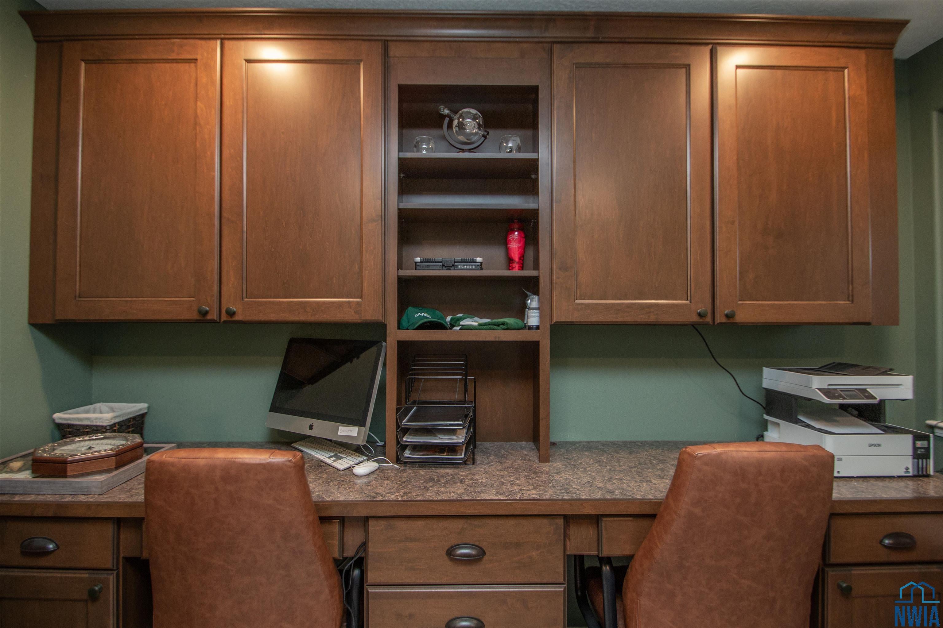 Sioux City, Iowa, 51106, United States, 5 Bedrooms Bedrooms, ,7 BathroomsBathrooms,Residential,For Sale,1976174