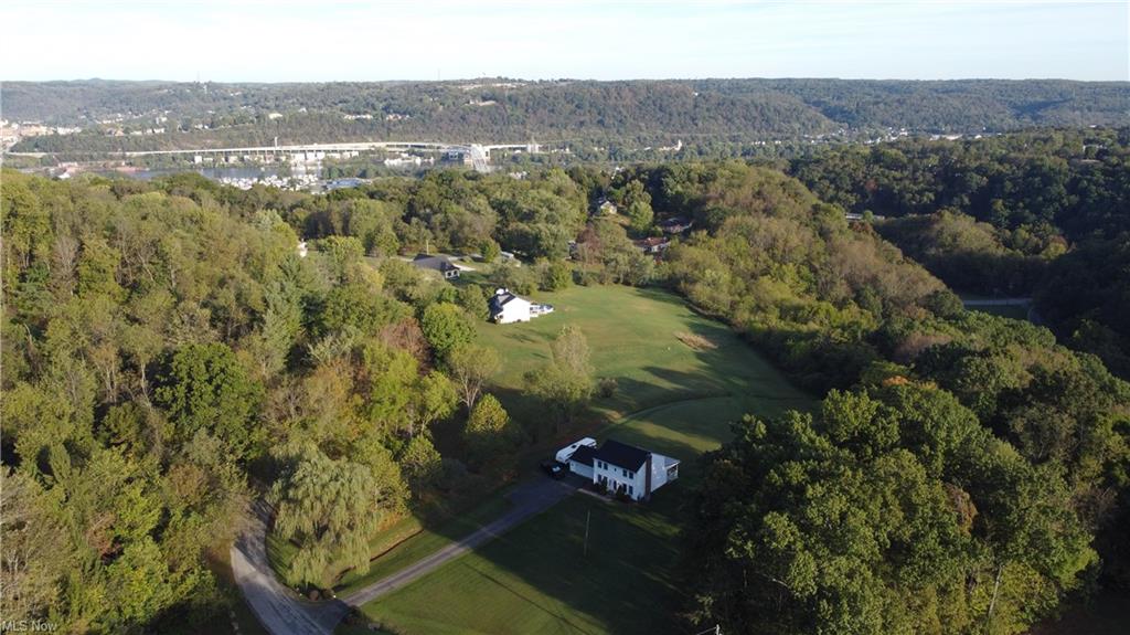 Chester, West Virginia, 26034, United States, 3 Bedrooms Bedrooms, ,3 BathroomsBathrooms,Residential,For Sale,1975770