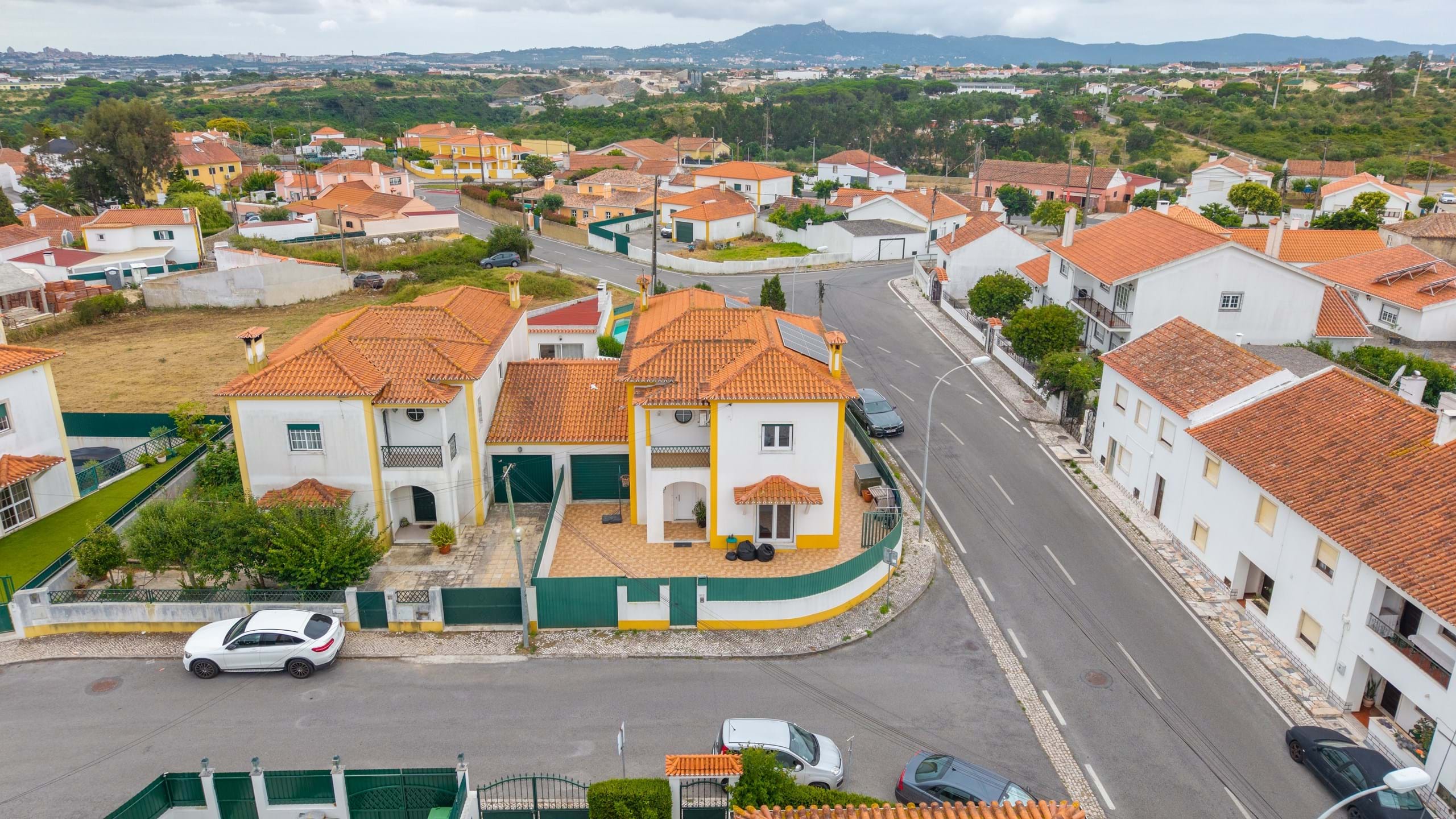 Sintra, Lisbon, 2705-8441, PT, 3 Bedrooms Bedrooms, ,3 BathroomsBathrooms,Residential,For Sale,1897650