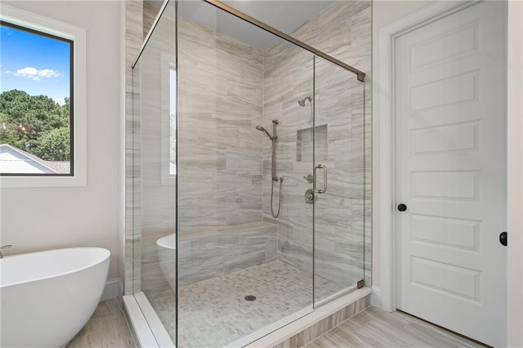 Gainesville, Georgia, 30506, United States, 4 Bedrooms Bedrooms, ,5 BathroomsBathrooms,Residential,For Sale,2008564