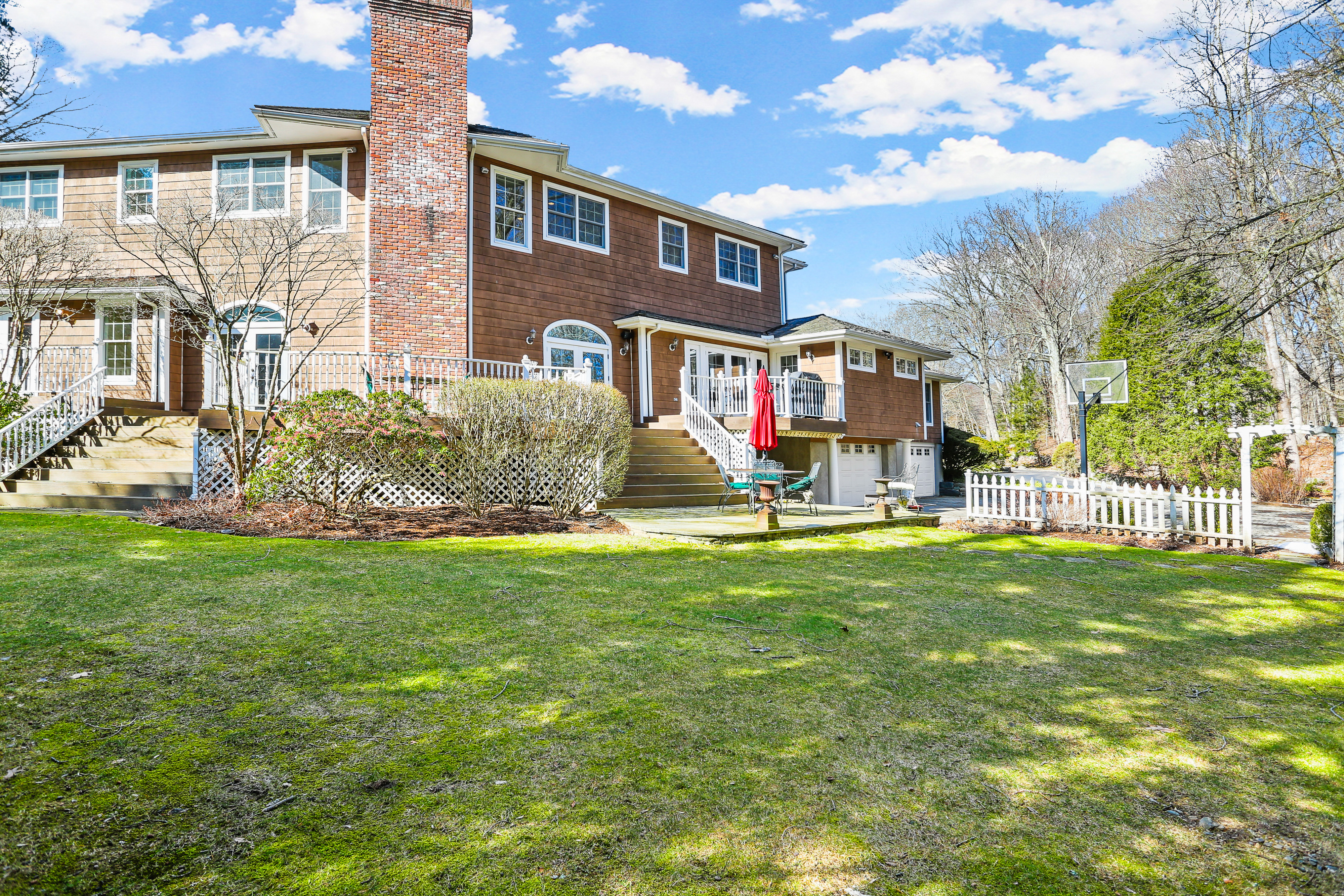  41 Lake Wind Road - 物件實景