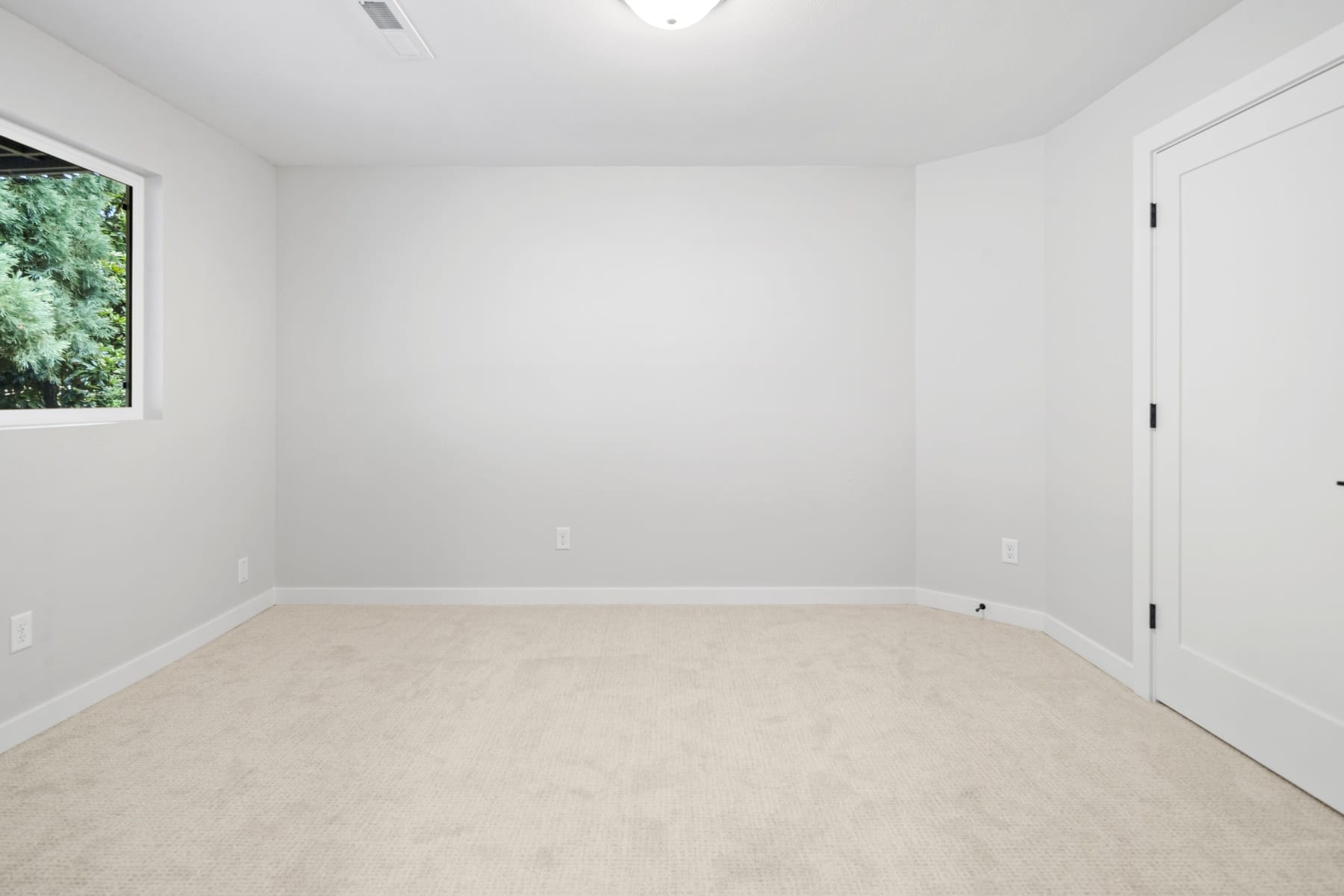  1410 WOODLAND TER Lake Oswego, OR 97034 - 物件實景