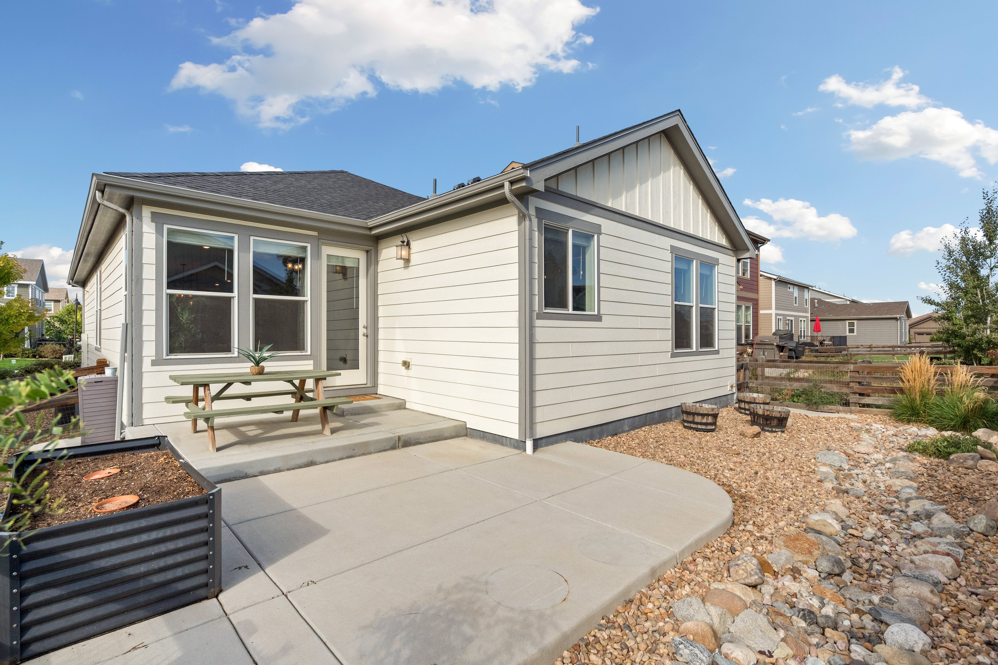 So Much to Love in This 2020-Built Loveland Ranch - 物件實景