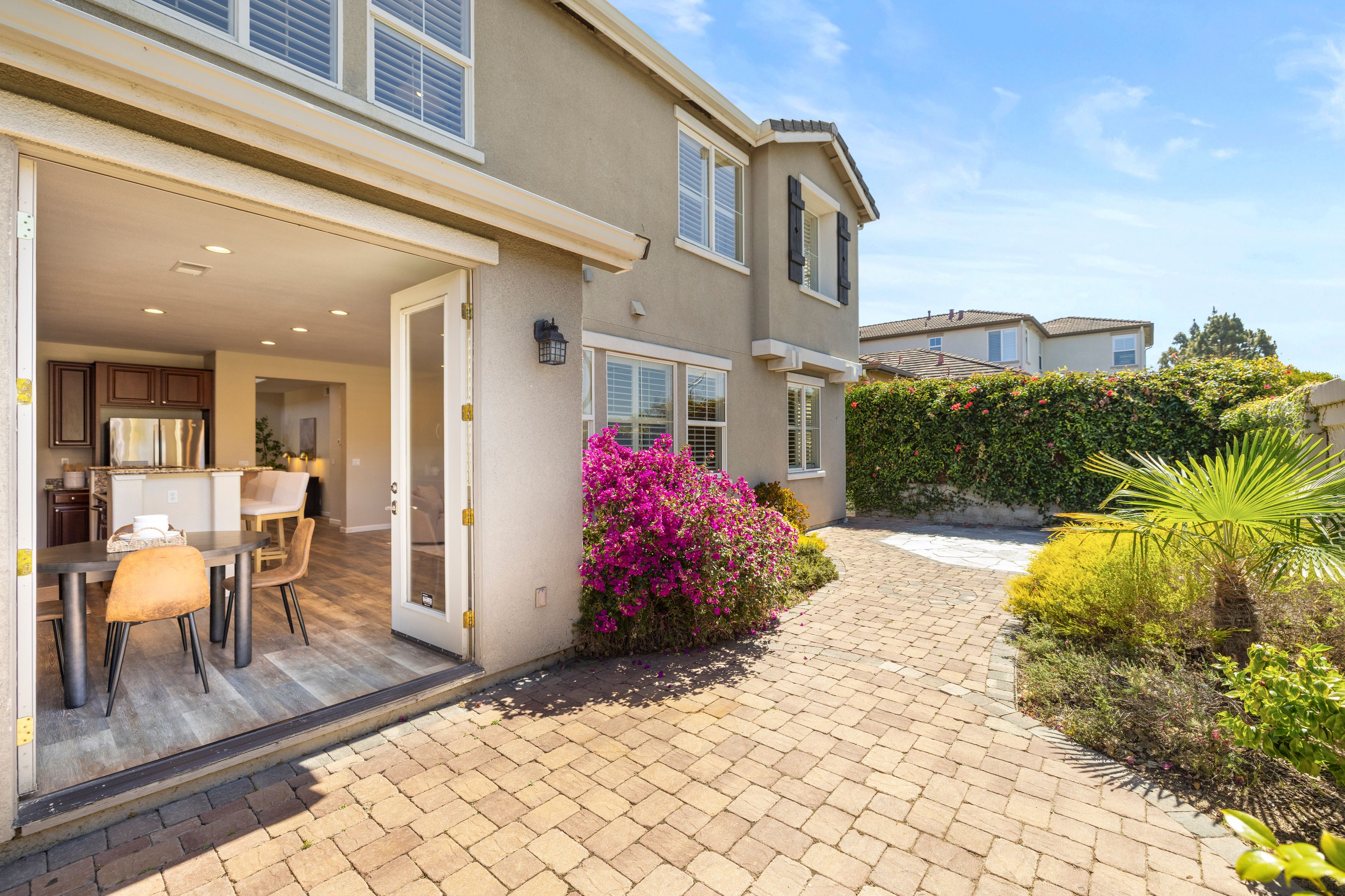  4890 Peninsula Point Drive - 物件實景