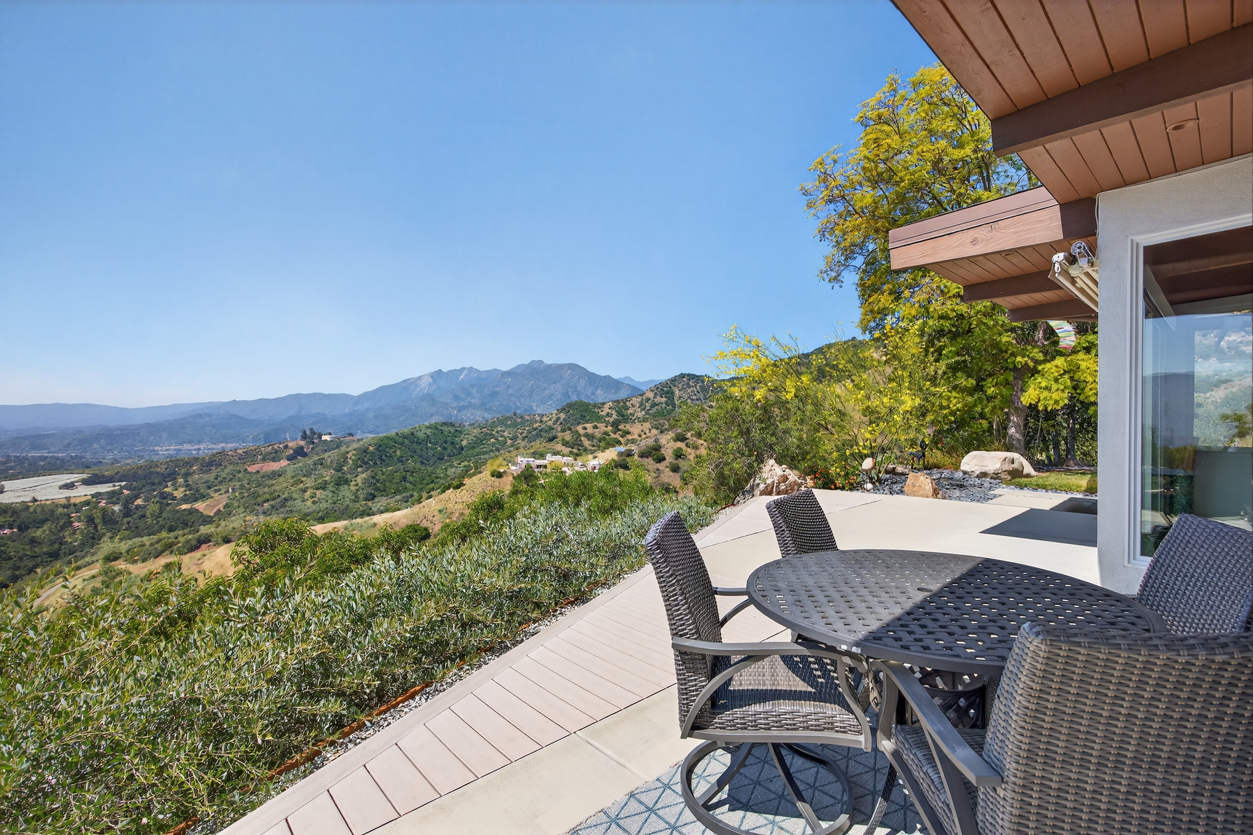  1447 North Foothill Road, Ojai, CA 93023 - 物件實景