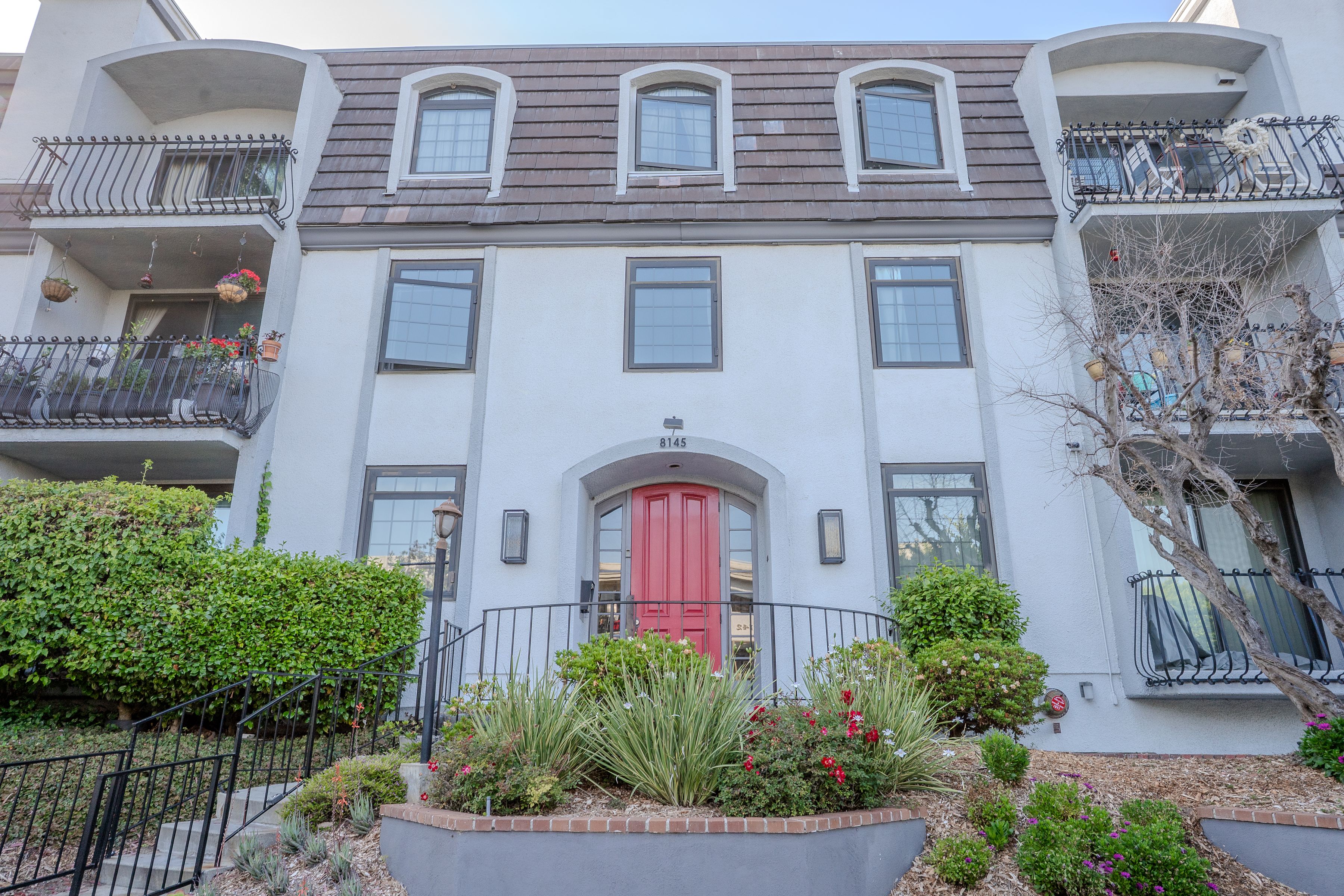  8145 Redlands St - 物件實景