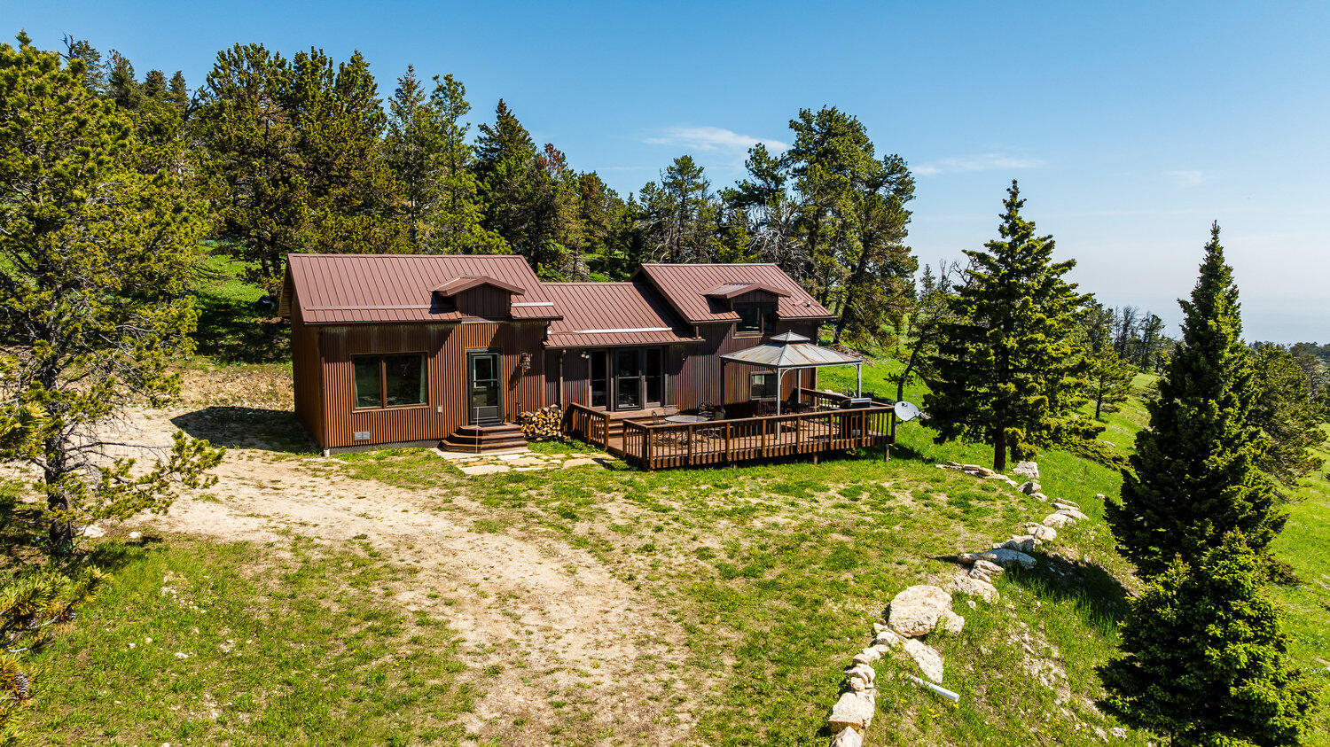 Sheridan, Wyoming, 82801, United States, 3 Bedrooms Bedrooms, ,2 BathroomsBathrooms,Residential,For Sale,1890581