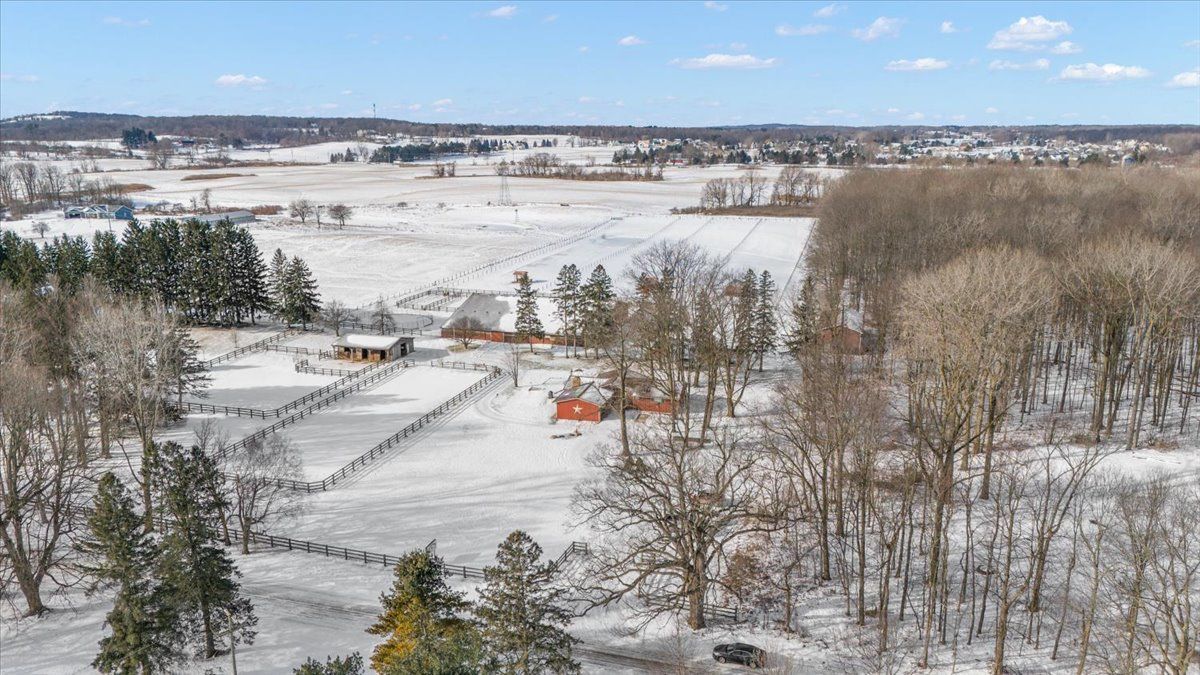 Metamora, Michigan, 48455, United States, 3 Bedrooms Bedrooms, ,2 BathroomsBathrooms,Residential,For Sale,1705008