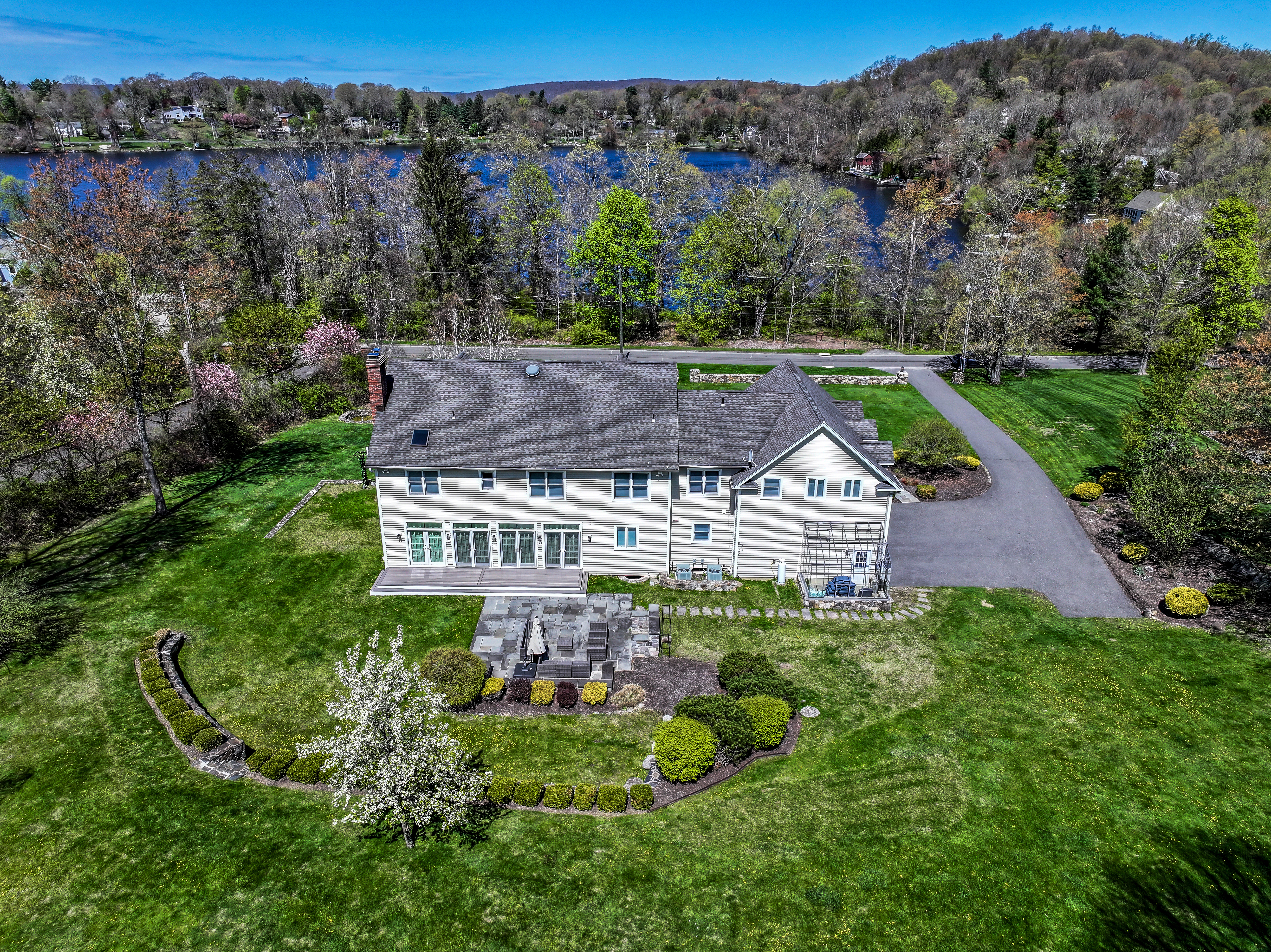  Luxury Renovation with Waterview