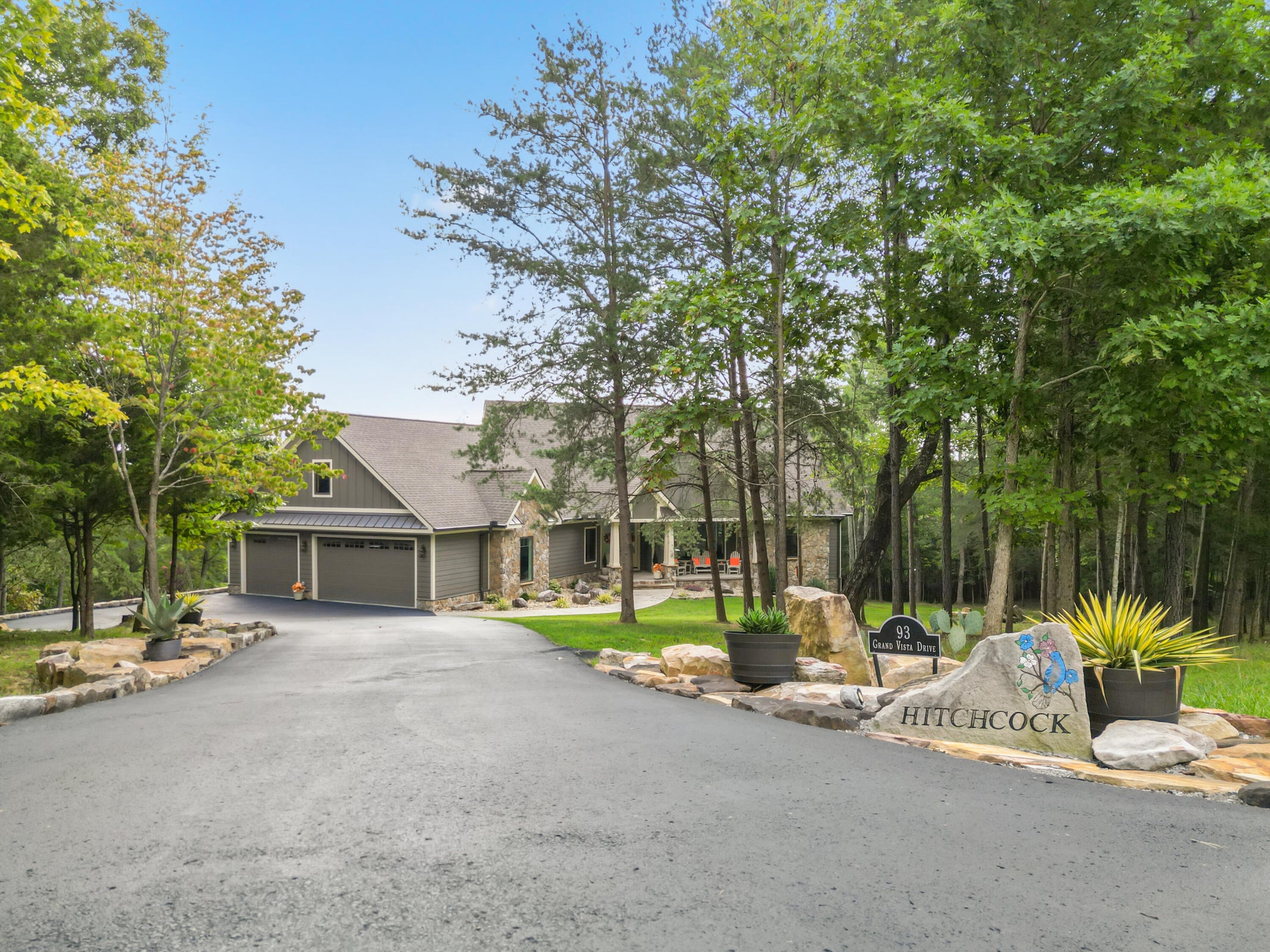 Dunlap, Tennessee, 37327, United States, 3 Bedrooms Bedrooms, ,3 BathroomsBathrooms,Residential,For Sale,1976318