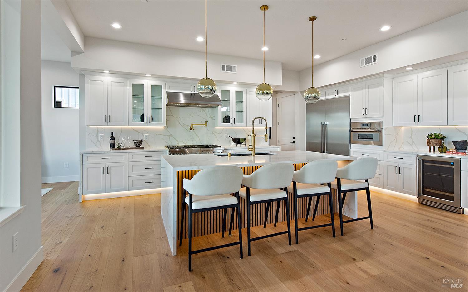 Santa Rosa, California, 95403, United States, 4 Bedrooms Bedrooms, ,4 BathroomsBathrooms,Residential,For Sale,1986529