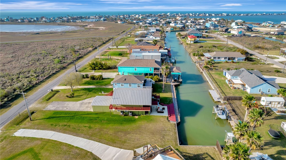 Rockport, Texas, 78382, United States, 3 Bedrooms Bedrooms, ,3 BathroomsBathrooms,Residential,For Sale,1746553