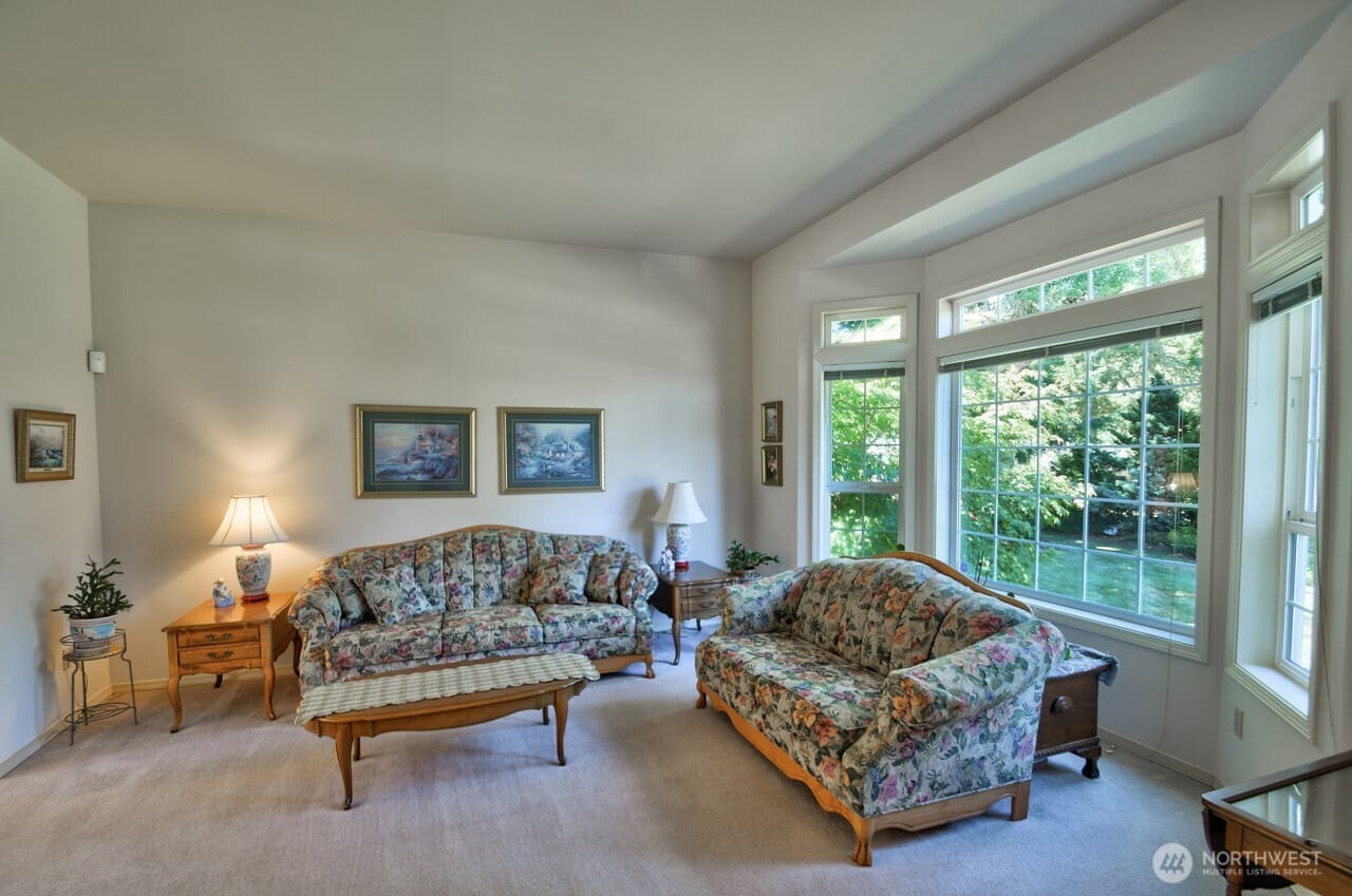 Olympia, Washington, 98516, United States, 3 Bedrooms Bedrooms, ,3 BathroomsBathrooms,Residential,For Sale,1917229
