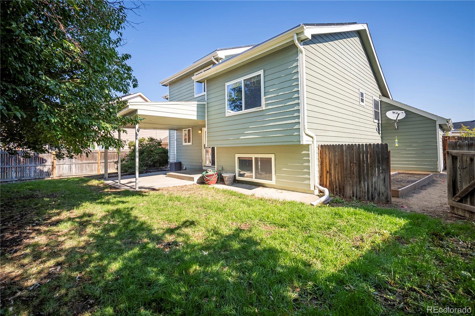 Aurora, Colorado, 80013, United States, 3 Bedrooms Bedrooms, ,3 BathroomsBathrooms,Residential,For Sale,1939931