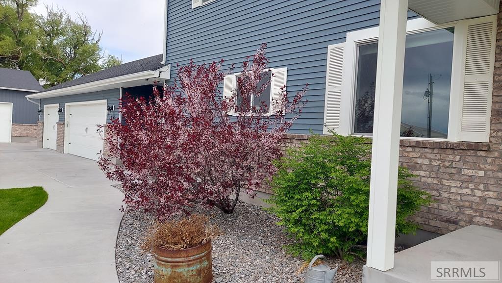 IDAHO FALLS, Idaho, 83401, United States, 5 Bedrooms Bedrooms, ,4 BathroomsBathrooms,Residential,For Sale,1895056