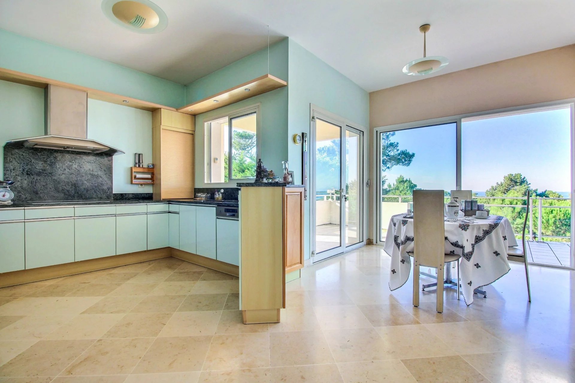 Pyla-sur-Mer, New Aquitaine, 33115, FR, 5 Bedrooms Bedrooms, ,Residential,For Sale,1996202