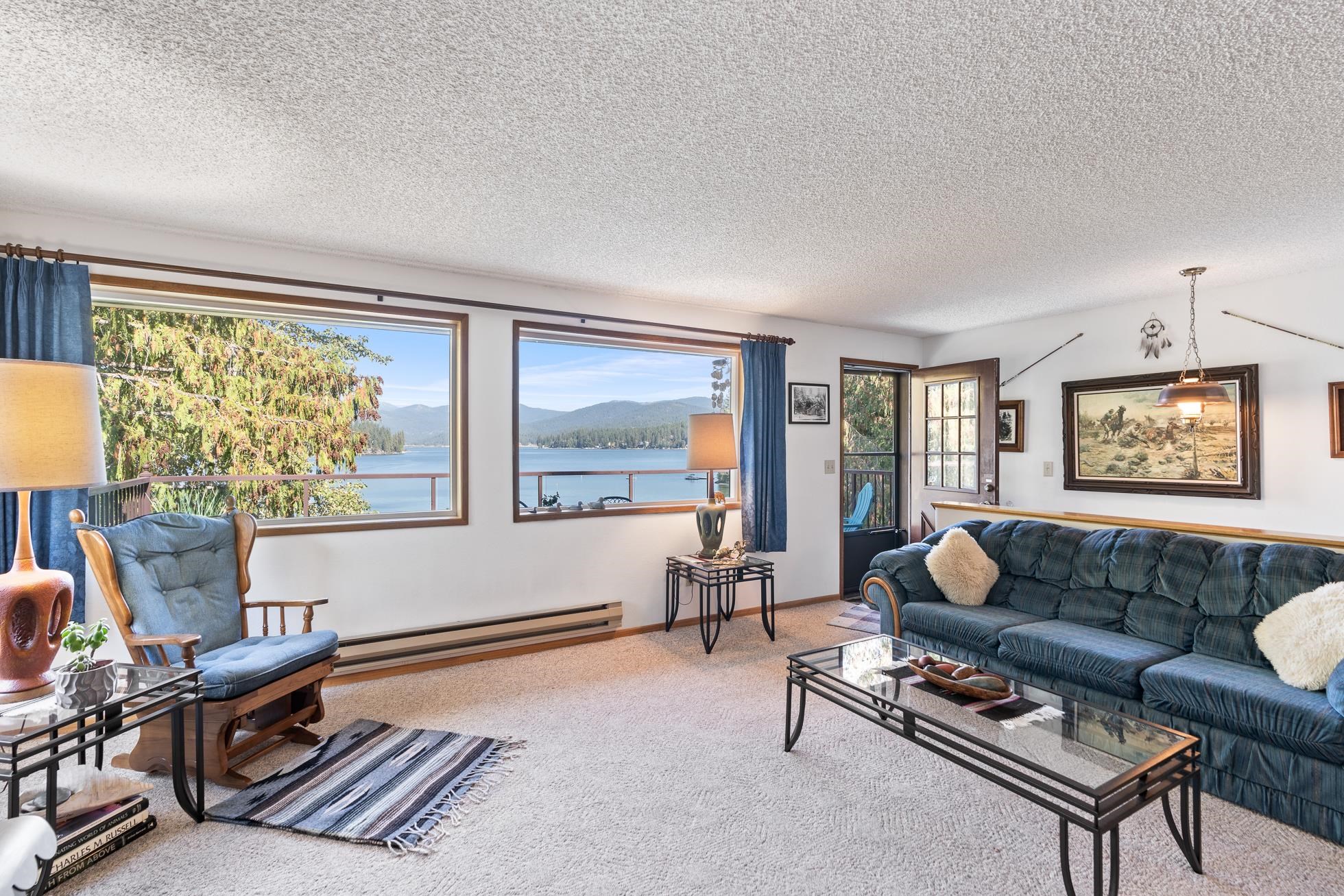 Newman Lake, Washington, 99025, United States, 3 Bedrooms Bedrooms, ,1 BathroomBathrooms,Residential,For Sale,1979183