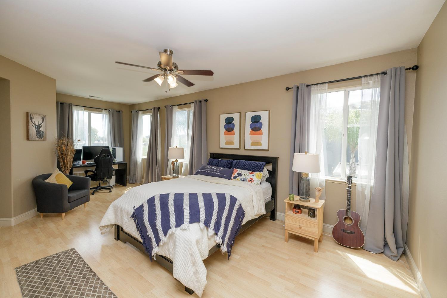 Riverbank, California, 95367, United States, 5 Bedrooms Bedrooms, ,3 BathroomsBathrooms,Residential,For Sale,1927797