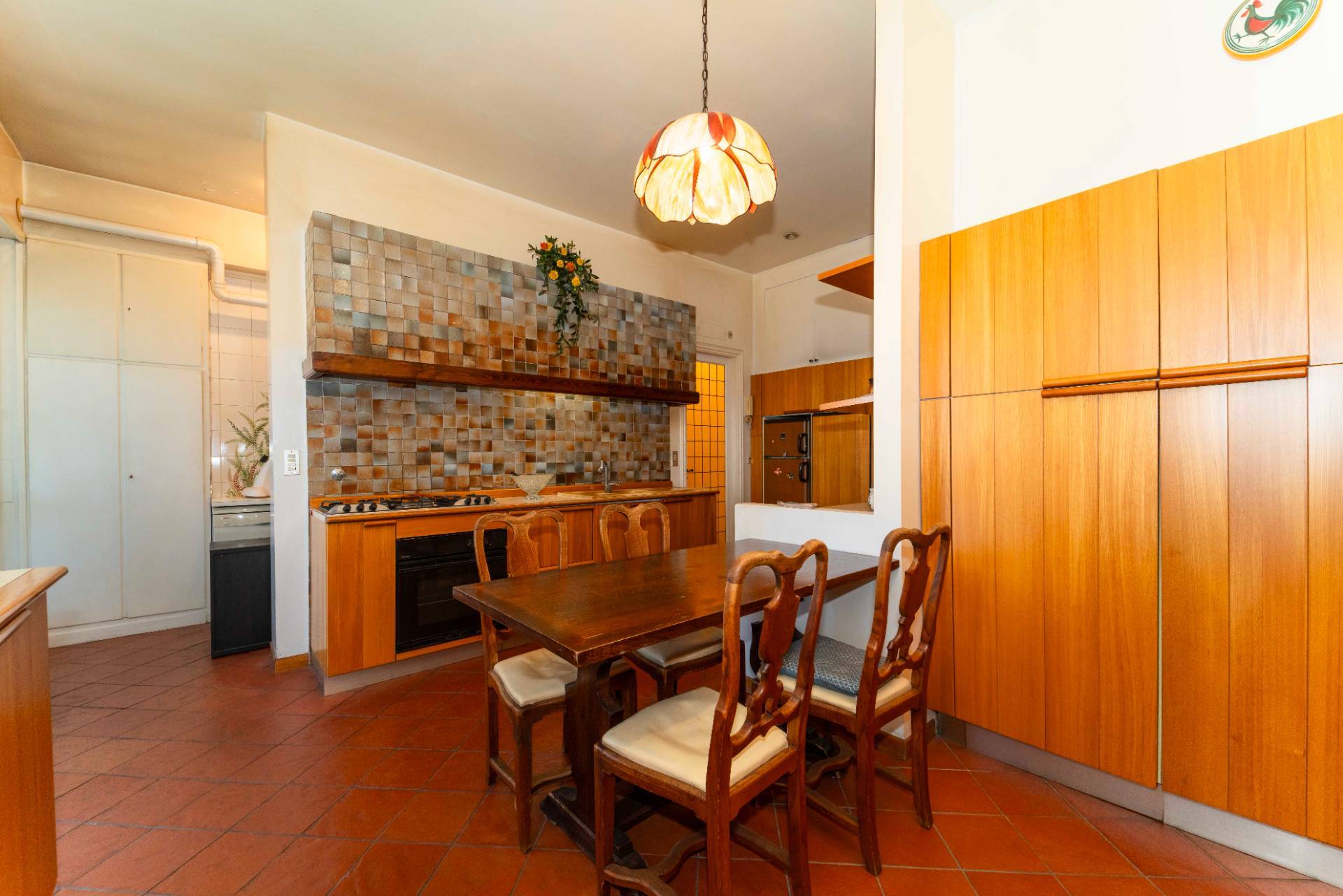 Torino, Torino, 10100, IT, 4 Bedrooms Bedrooms, ,3 BathroomsBathrooms,Residential,For Sale,1989083