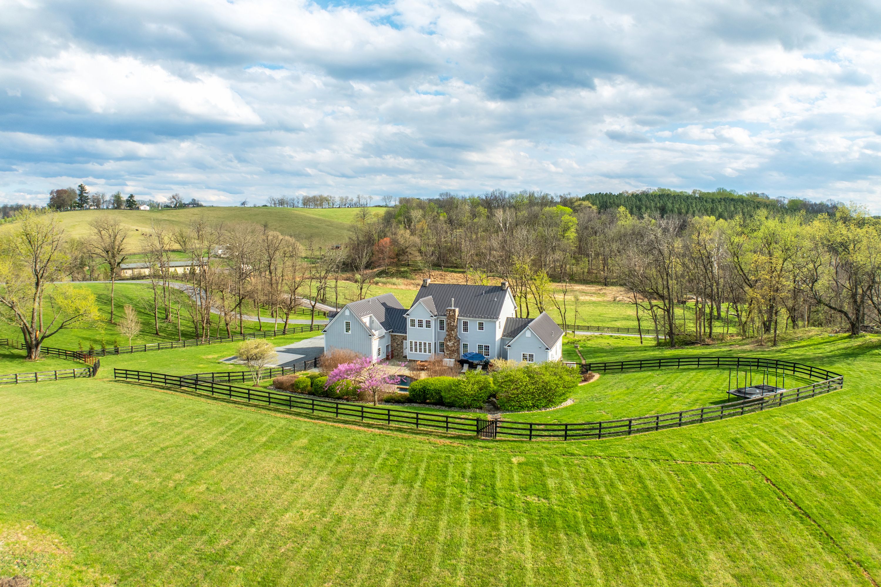  15718 Old Waterford Road, Paeonian Springs, VA, 20129 - 物件實景