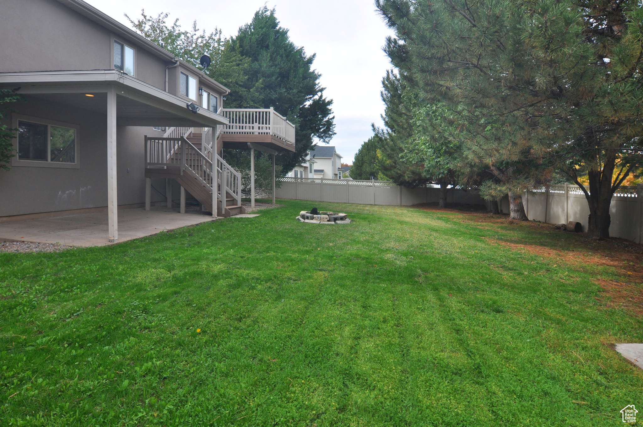 Clinton, Utah, 84015, United States, 4 Bedrooms Bedrooms, ,3 BathroomsBathrooms,Residential,For Sale,1970370