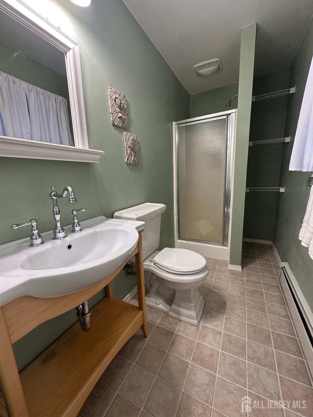 Monroe, New Jersey, 08831, United States, 5 Bedrooms Bedrooms, ,3 BathroomsBathrooms,Residential,For Sale,1988562