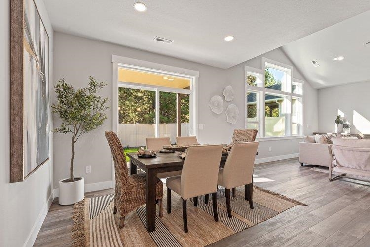Colbert, Washington, 99005, United States, 4 Bedrooms Bedrooms, ,3 BathroomsBathrooms,Residential,For Sale,1890312