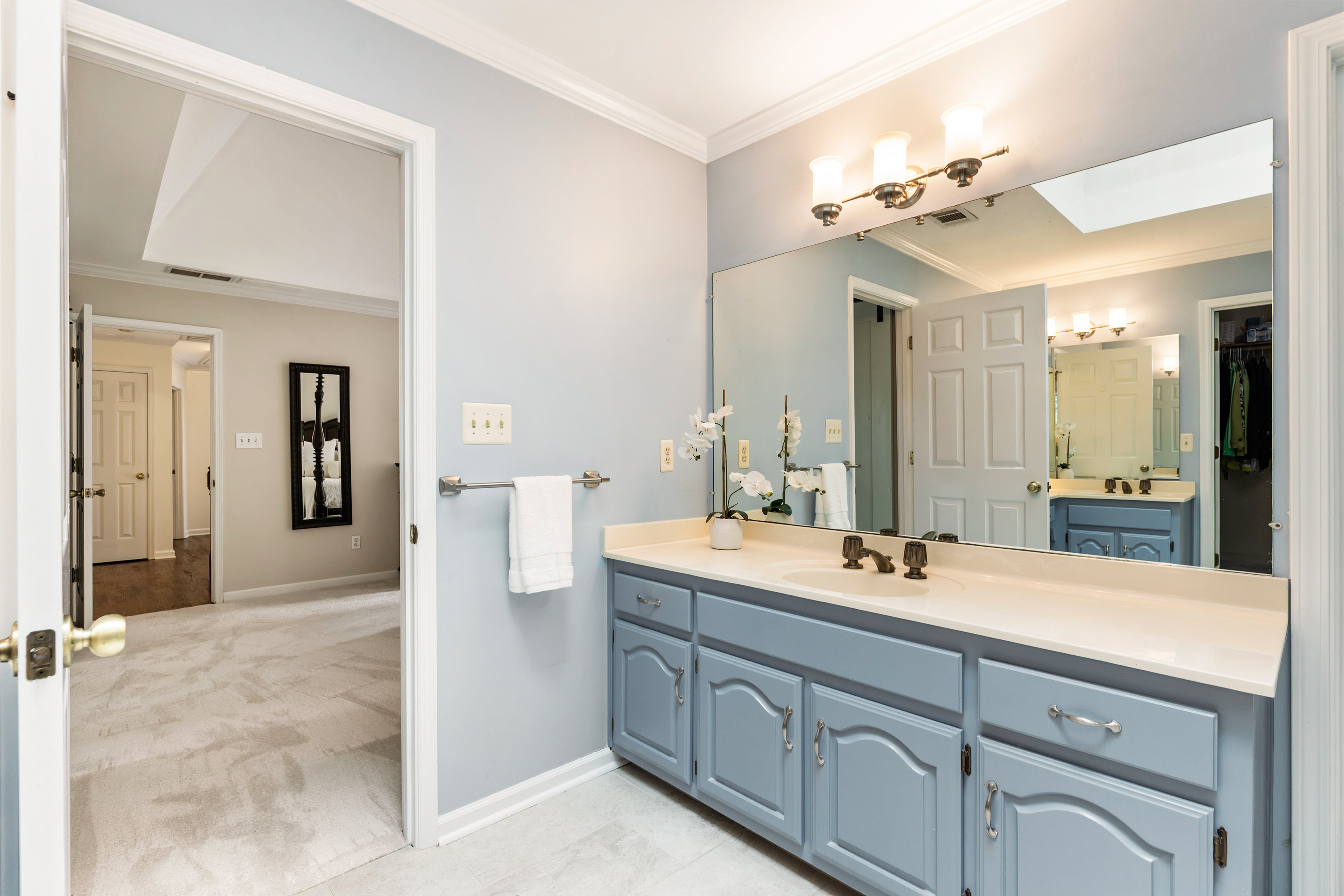  Beautifully Updated Brick Home on Quiet Cul-de-sac in Desirable Horseshoe Bend - 物件實景