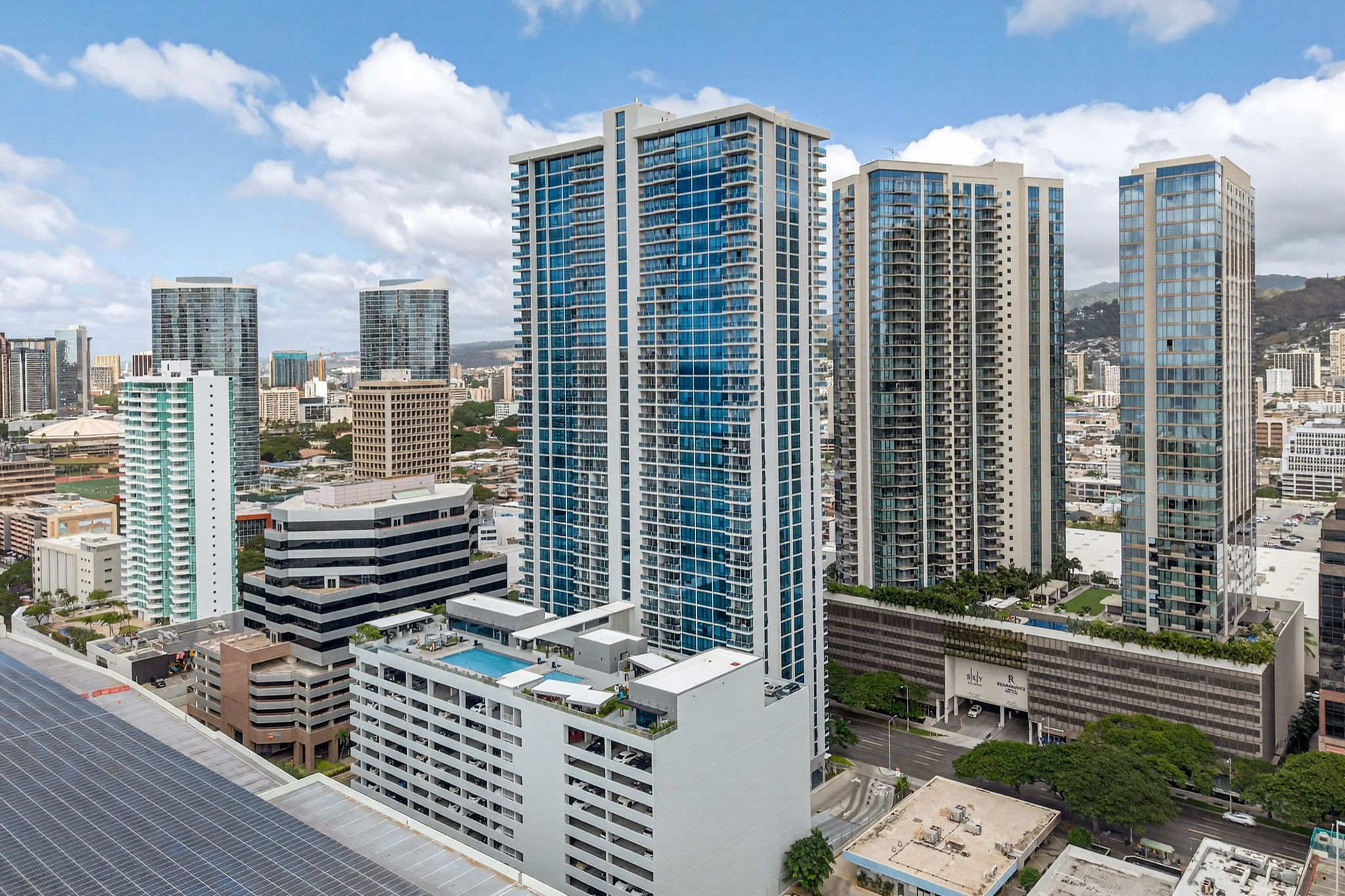 Honolulu, Hawaii, 96814, United States, 2 Bedrooms Bedrooms, ,2 BathroomsBathrooms,Residential,For Sale,1990475