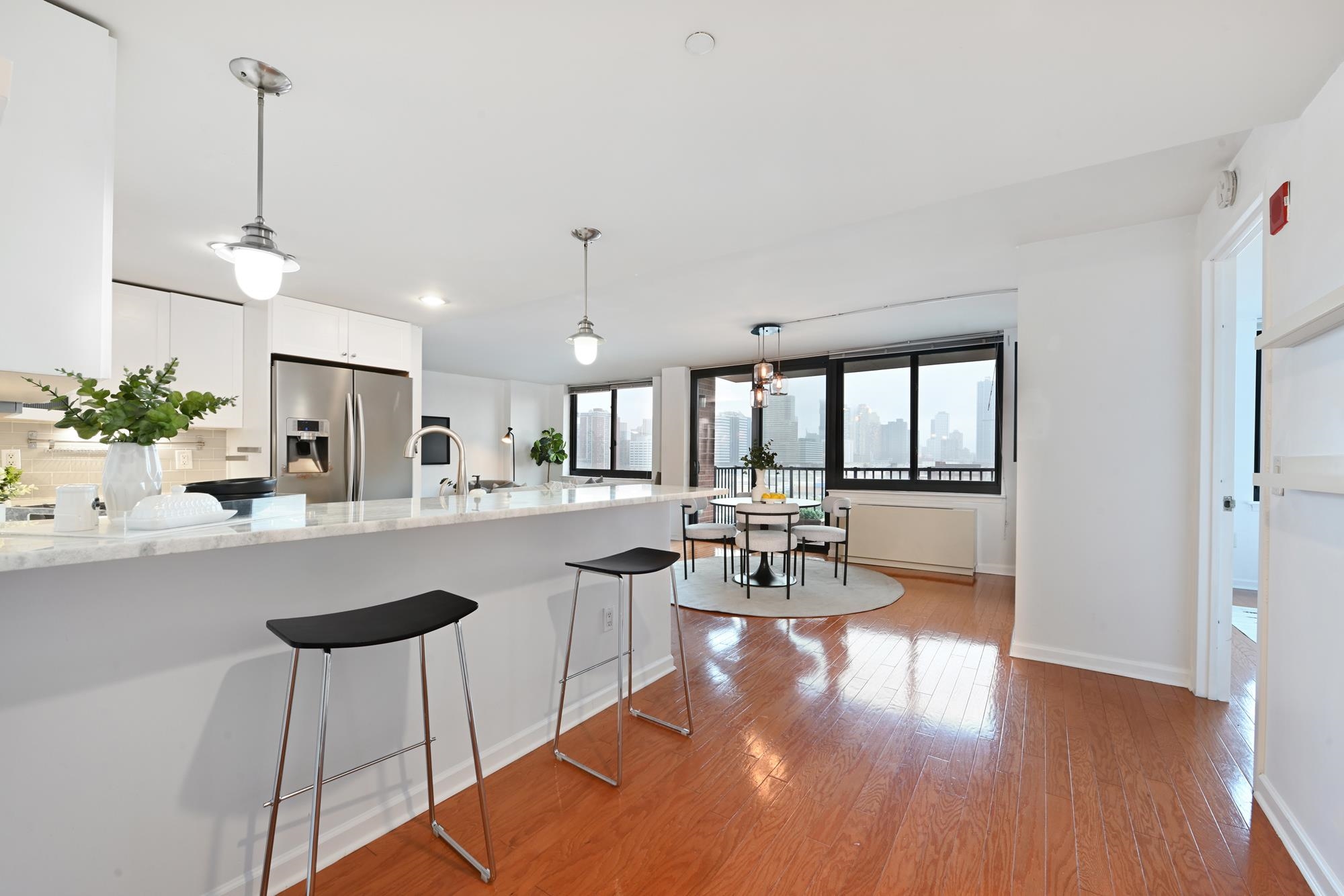 Jersey City, New Jersey, 07310, United States, 2 Bedrooms Bedrooms, ,2 BathroomsBathrooms,Residential,For Sale,1925571