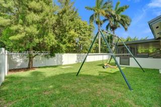 Davie, Florida, 33325, United States, 3 Bedrooms Bedrooms, ,2 BathroomsBathrooms,Residential,For Sale,2049200