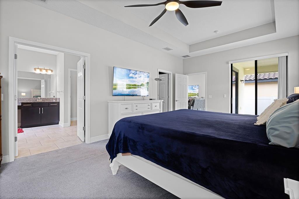 Lakeland, Florida, 33810, United States, 4 Bedrooms Bedrooms, ,3 BathroomsBathrooms,Residential,For Sale,1950901