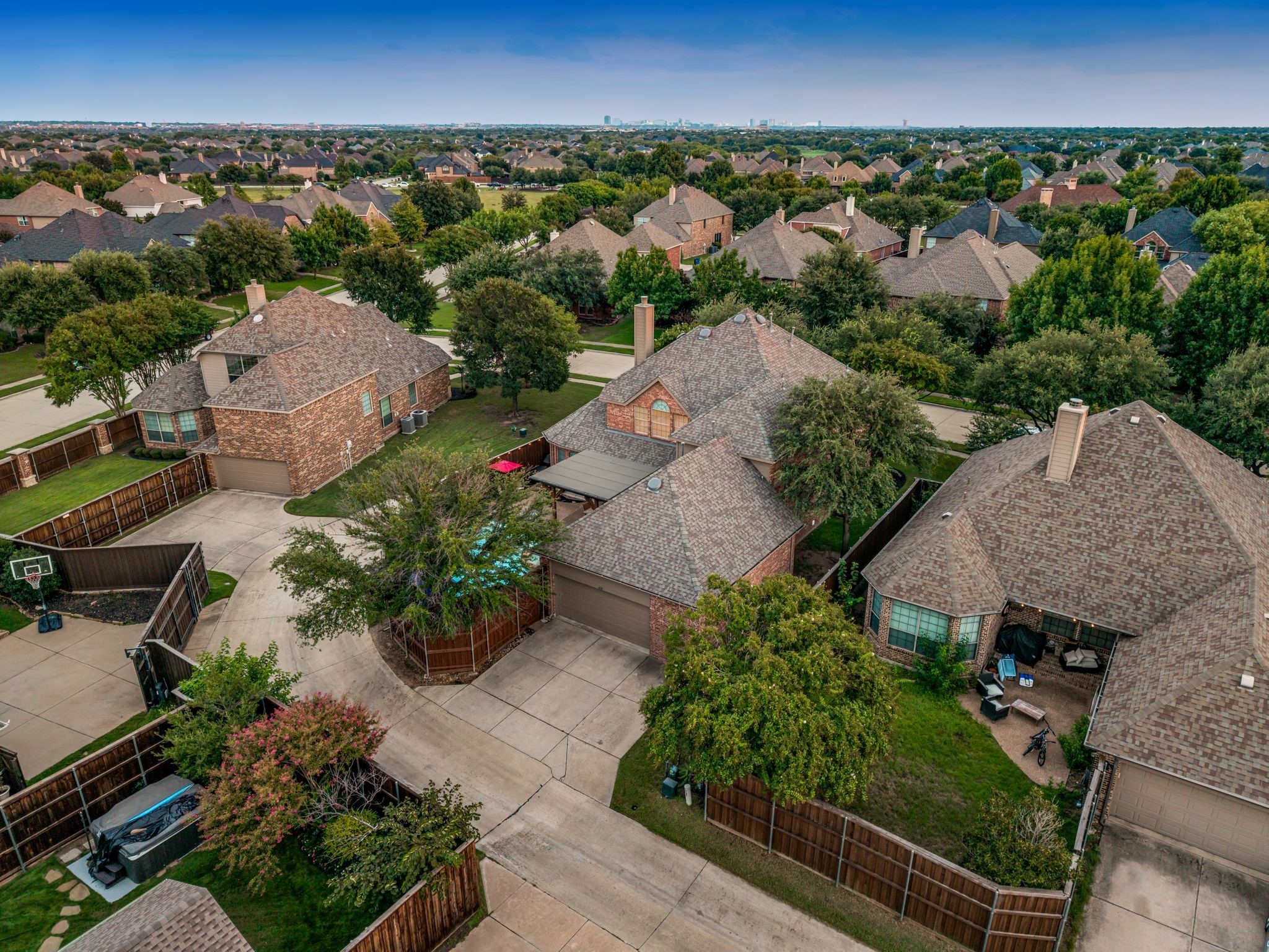Frisco, Texas, 75033, United States, 4 Bedrooms Bedrooms, ,4 BathroomsBathrooms,Residential,For Sale,1938772