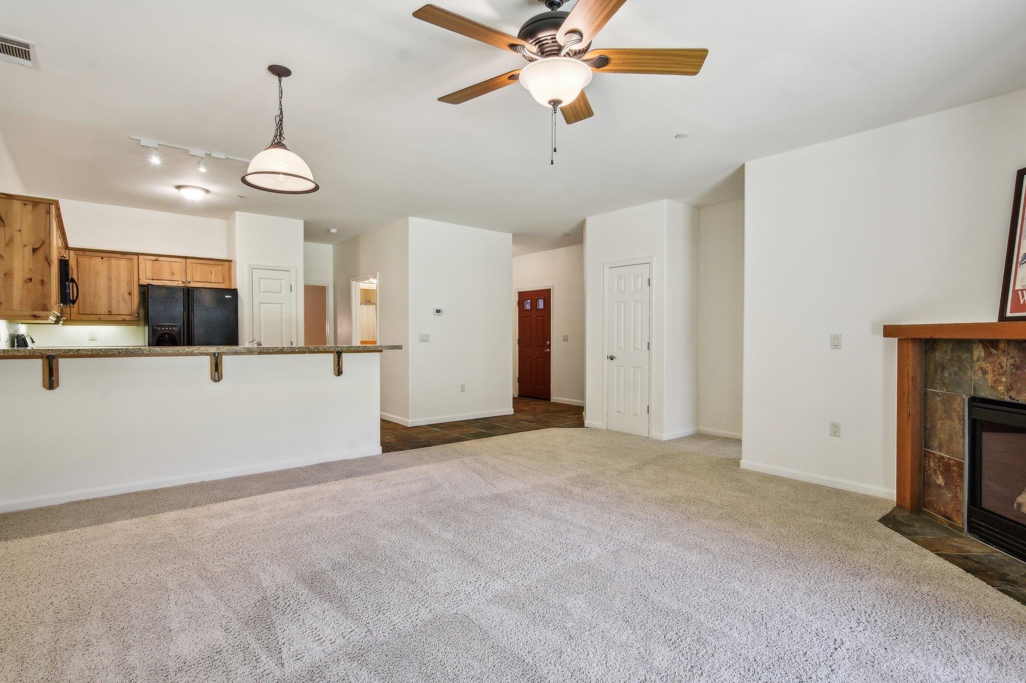 Truckee, California, 96161, United States, 2 Bedrooms Bedrooms, ,2 BathroomsBathrooms,Residential,For Sale,1838183