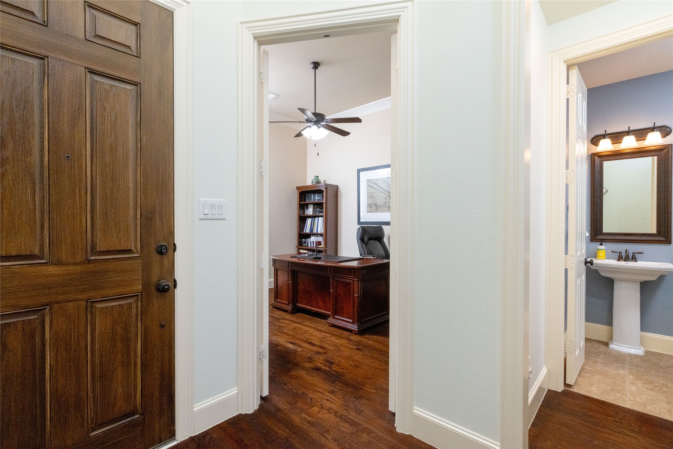 Lantana, Texas, 76226, United States, 3 Bedrooms Bedrooms, ,4 BathroomsBathrooms,Residential,For Sale,1902225
