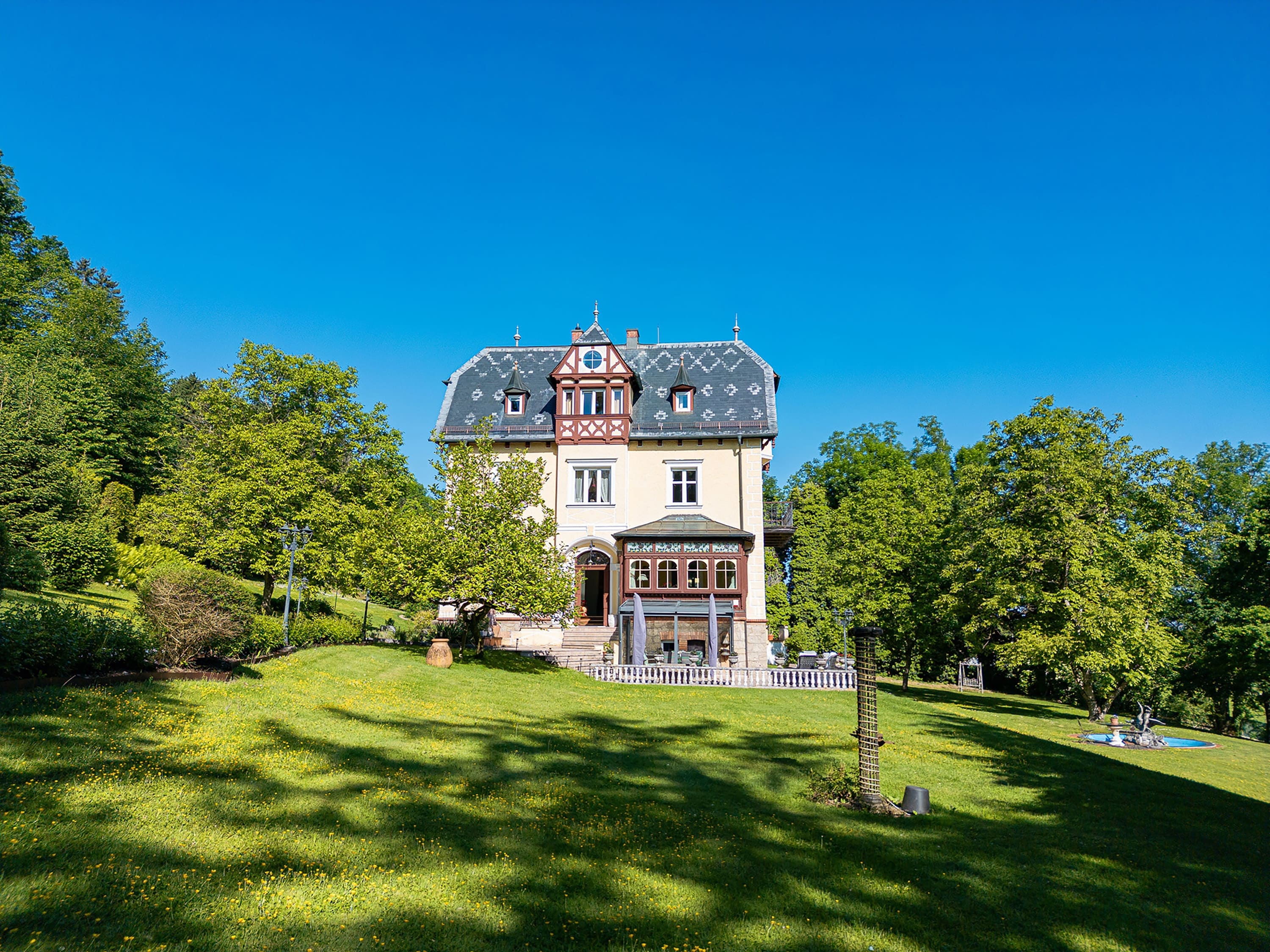  Ein Anwesen von bleibendem Wert – Historische Jugendstilvilla am Schloss Vagen - 物件實景