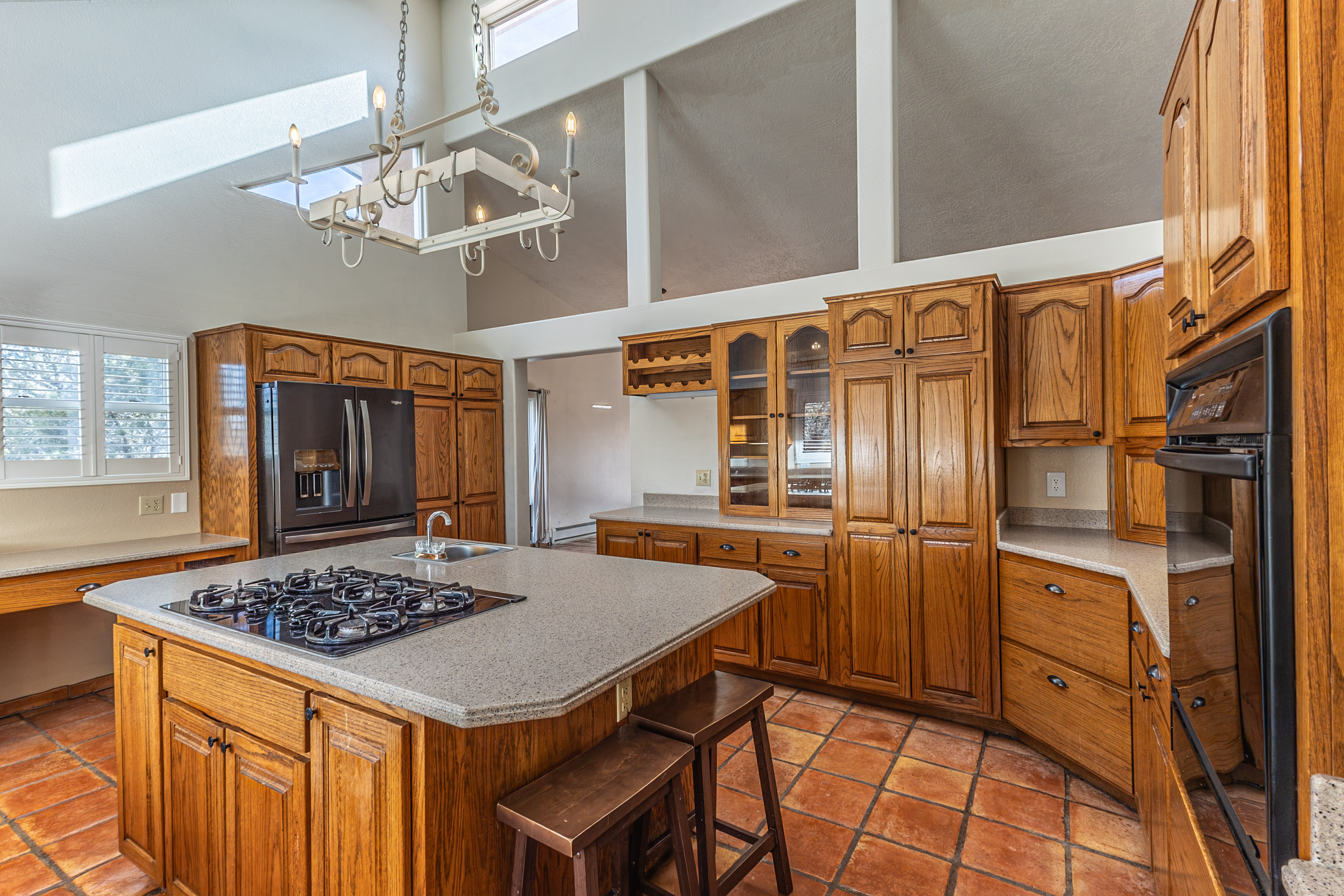 Farmington, New Mexico, 87402, United States, 4 Bedrooms Bedrooms, ,3 BathroomsBathrooms,Residential,For Sale,1995445