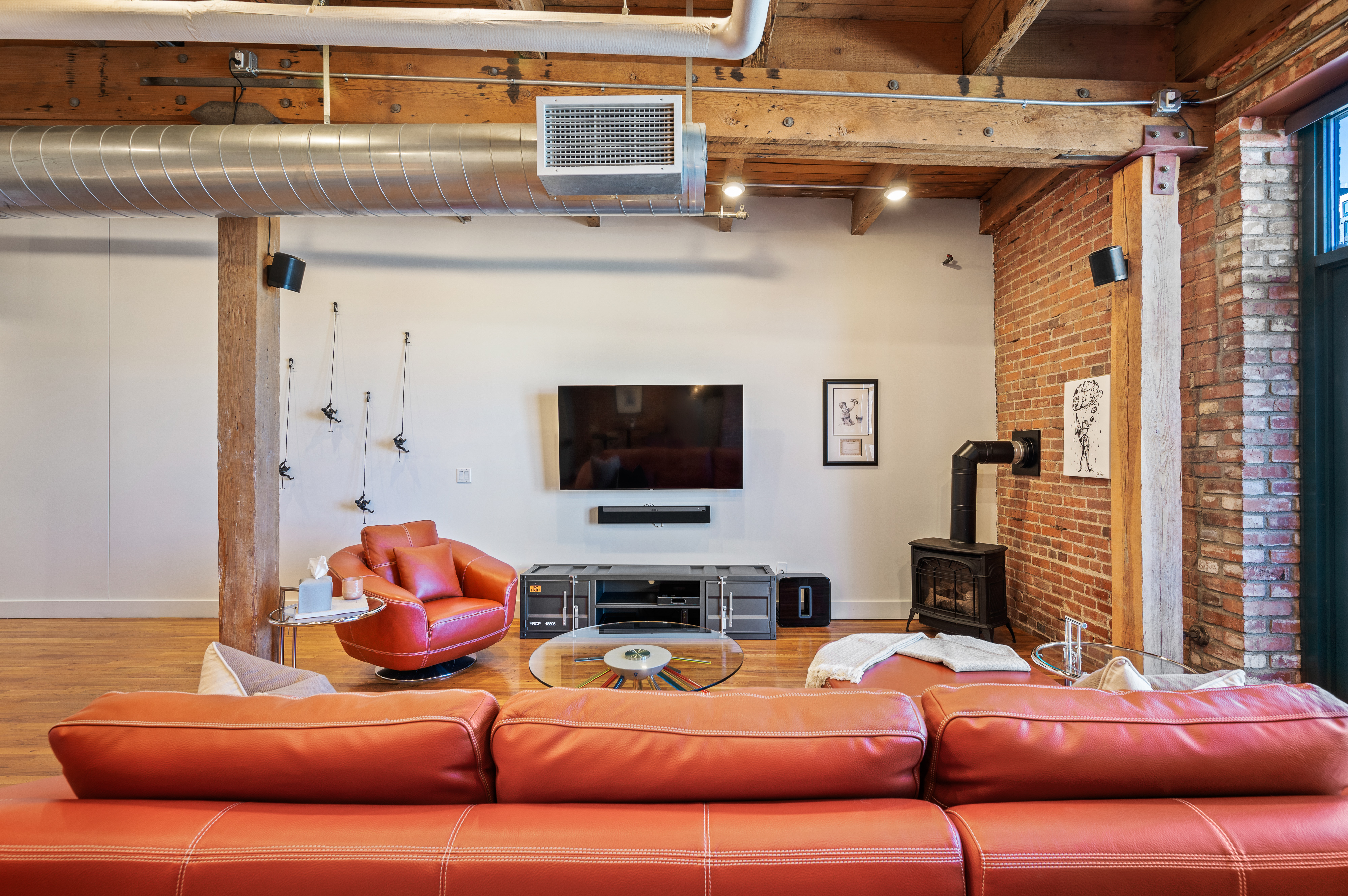  Unit 518 Occupies the Top Floor of the Ice House Lofts - 物件實景