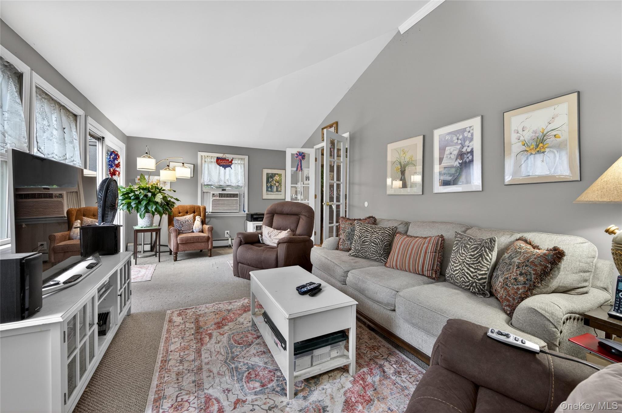  8 7th Street, Carle Place, NY, 11514 - 物件實景