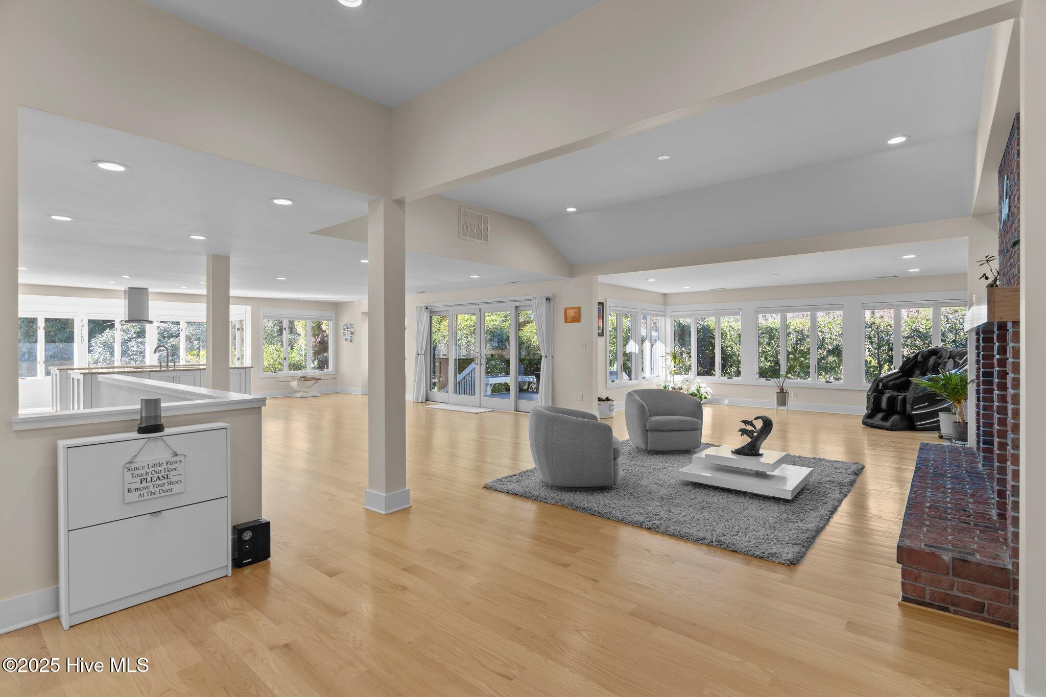 Hampstead, North Carolina, 28443, United States, 3 Bedrooms Bedrooms, ,4 BathroomsBathrooms,Residential,For Sale,1810600