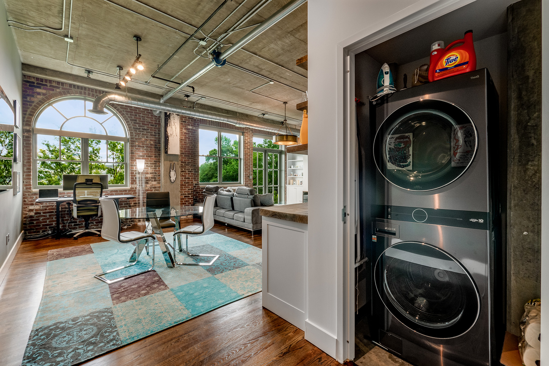  Stylish Buckhead Living at the Highly Sought-After Mathieson Exchange Lofts - 物件實景