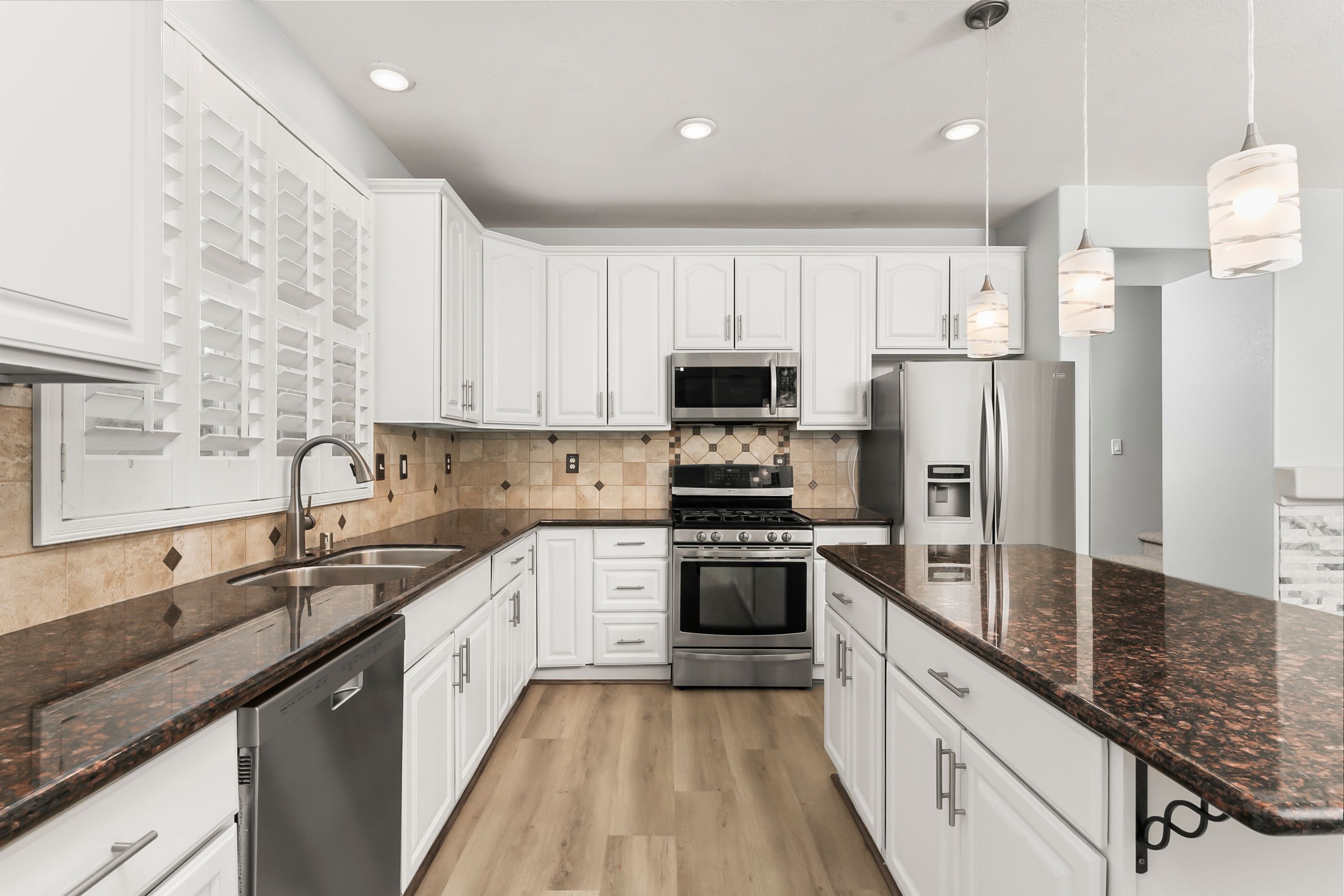  5903 Deepdale Way, Elk Grove, CA 95758 - 物件實景