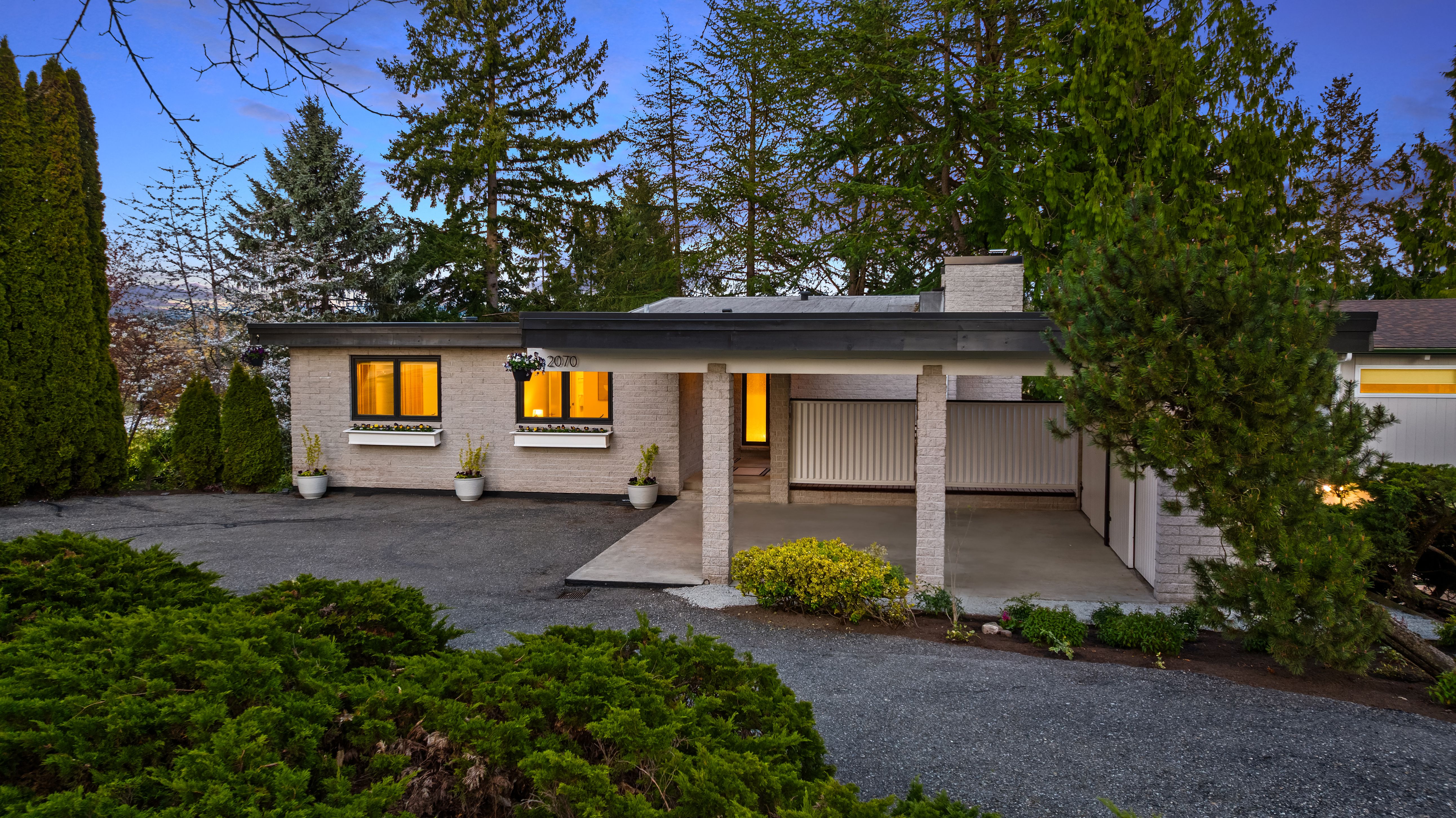  2070 127th Ave SE, Bellevue, WA 98005 - 物件實景