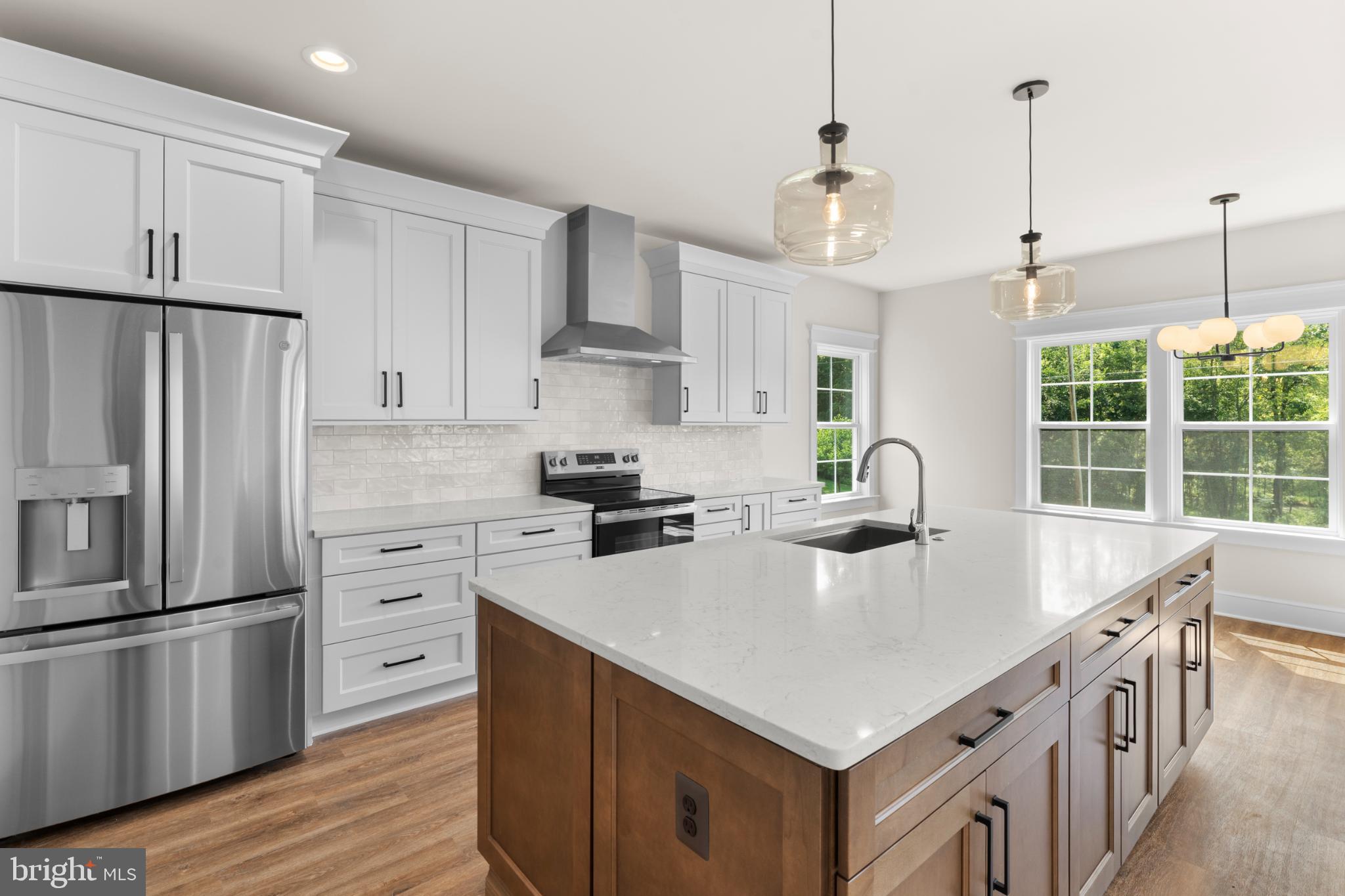 Warrenton, Virginia, 20187, United States, 5 Bedrooms Bedrooms, ,5 BathroomsBathrooms,Residential,For Sale,1977329